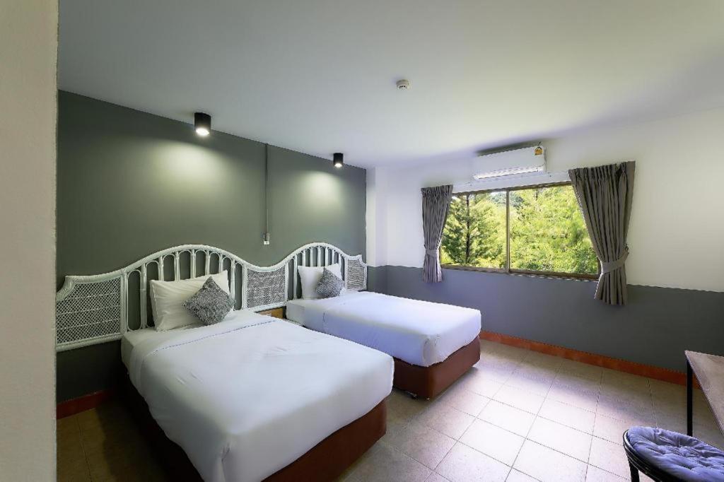 Nora Bukit Hotel 2*