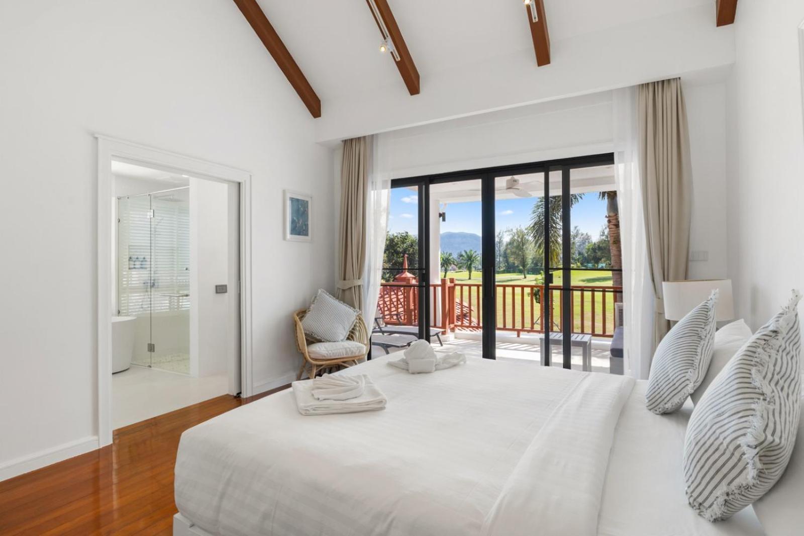 Villa Coastal On Fairway