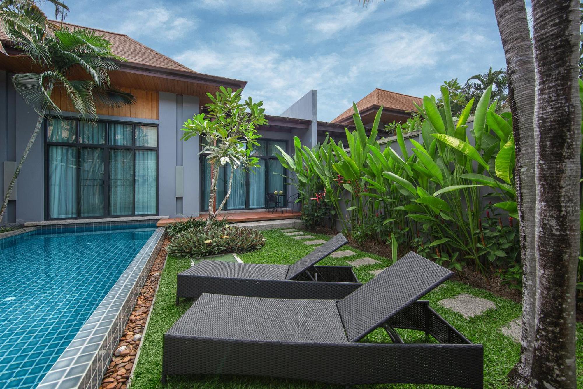 Onyx By Tropiclook