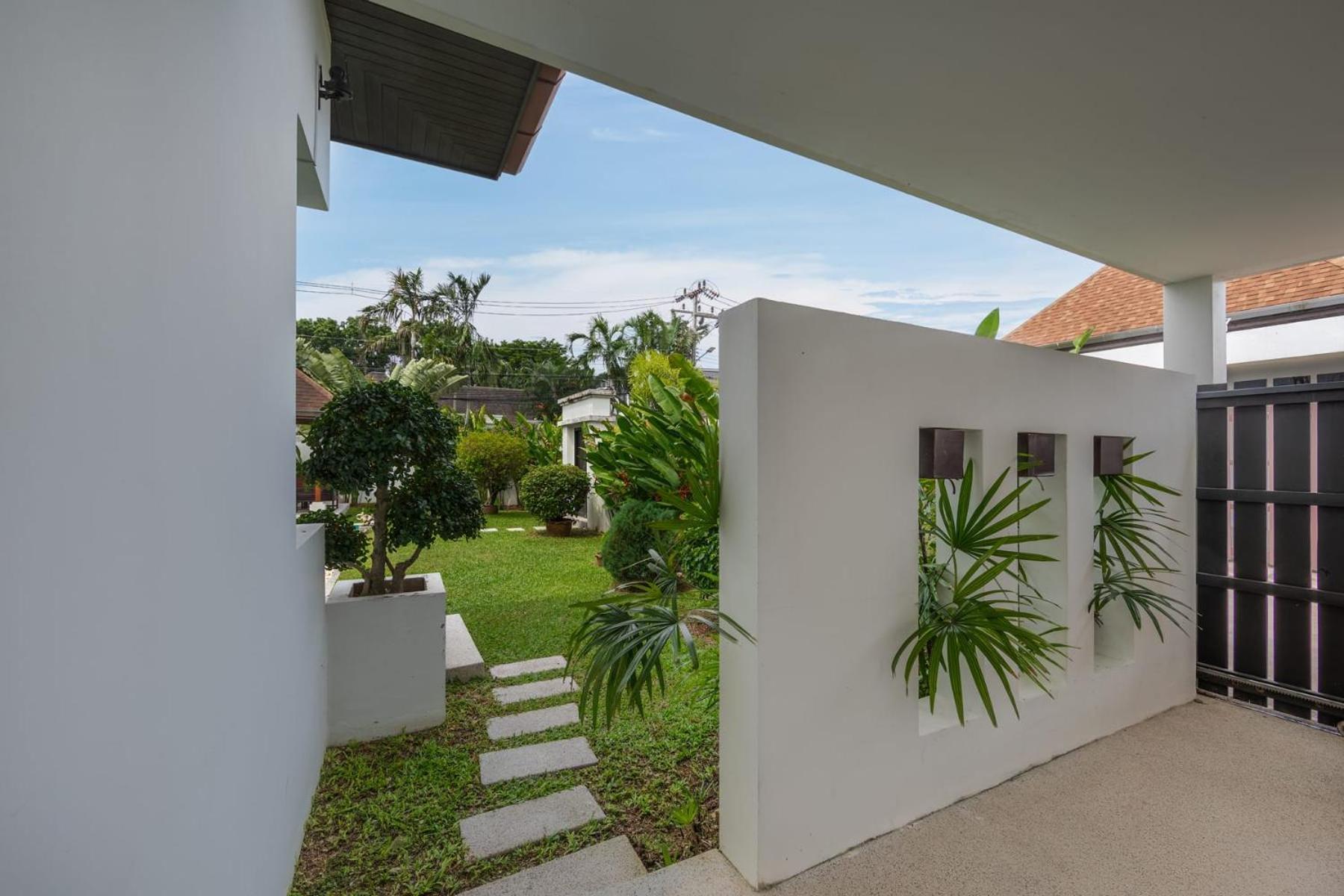 Iorangi| 3 Bedroom Private Pool In Villa *