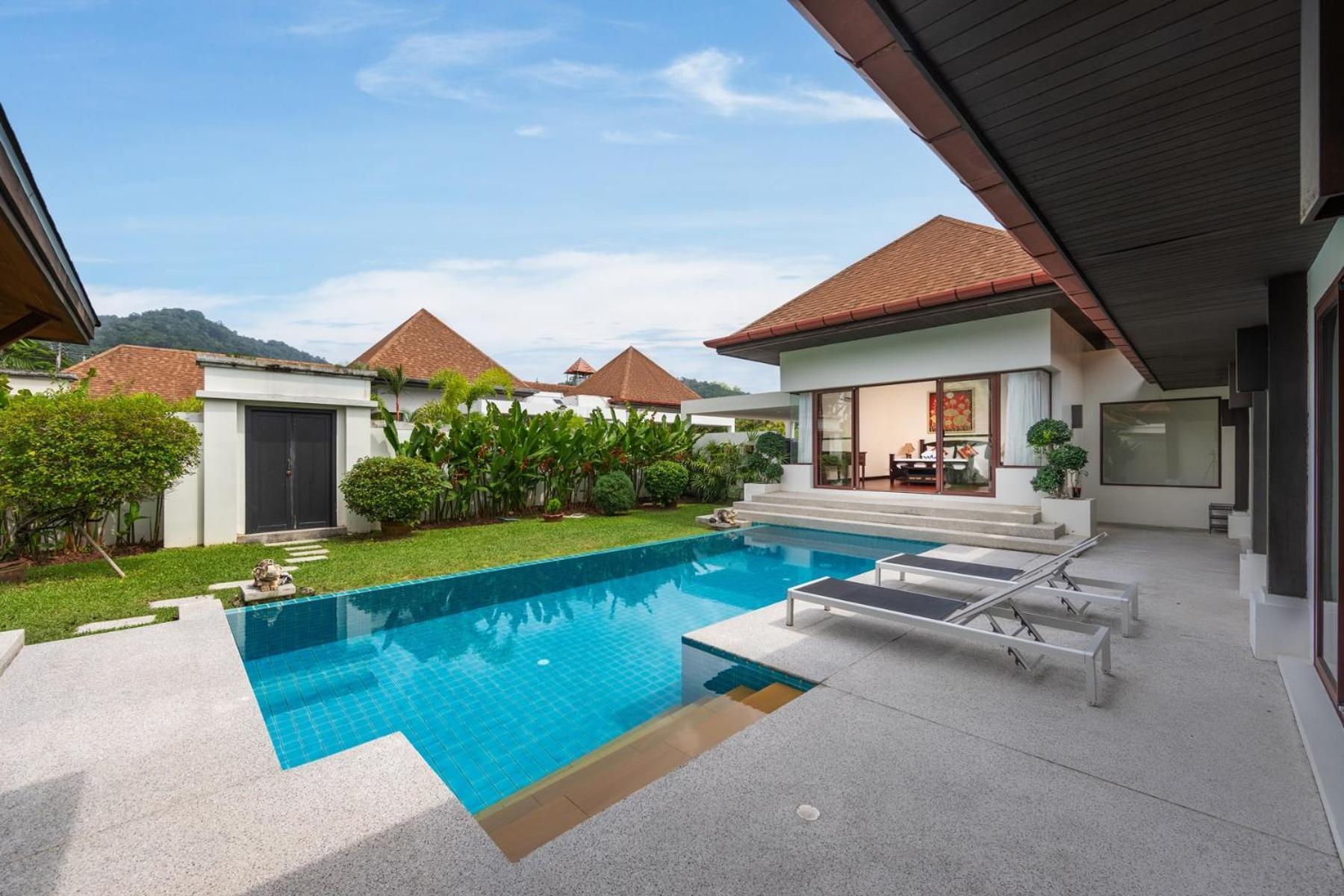 Iorangi| 3 Bedroom Private Pool In Villa Rawai