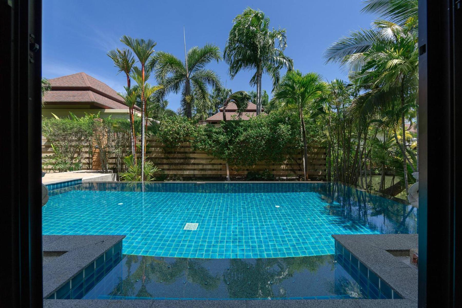 Hoata| Luxury 2br In The Baan Bua Estate | Nai Harn