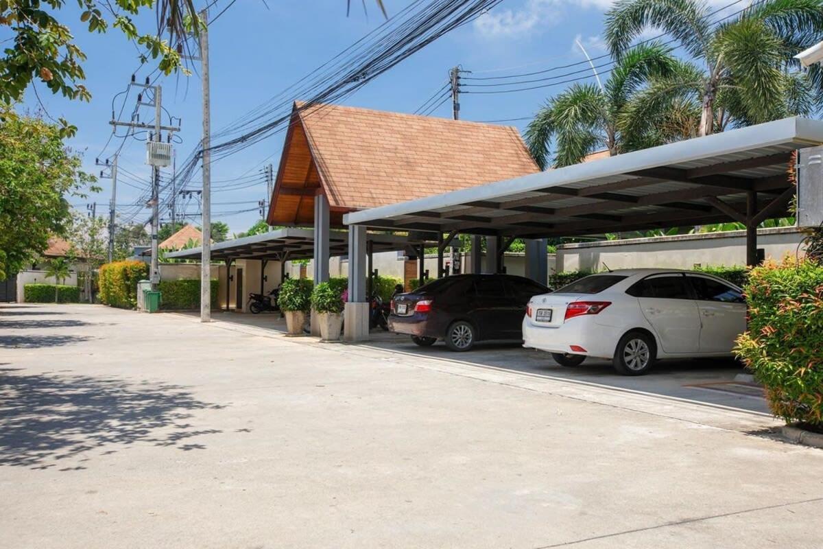 Villa Buton | Private Pool | Kokyang Estate By Tropiclook |
