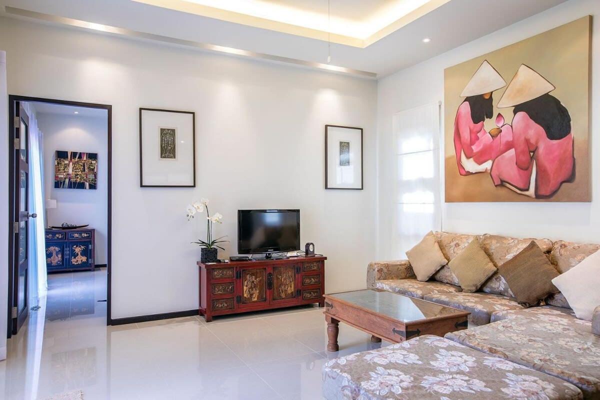 Buton | Private Pool | Kokyang Estate By Tropiclook | Villa