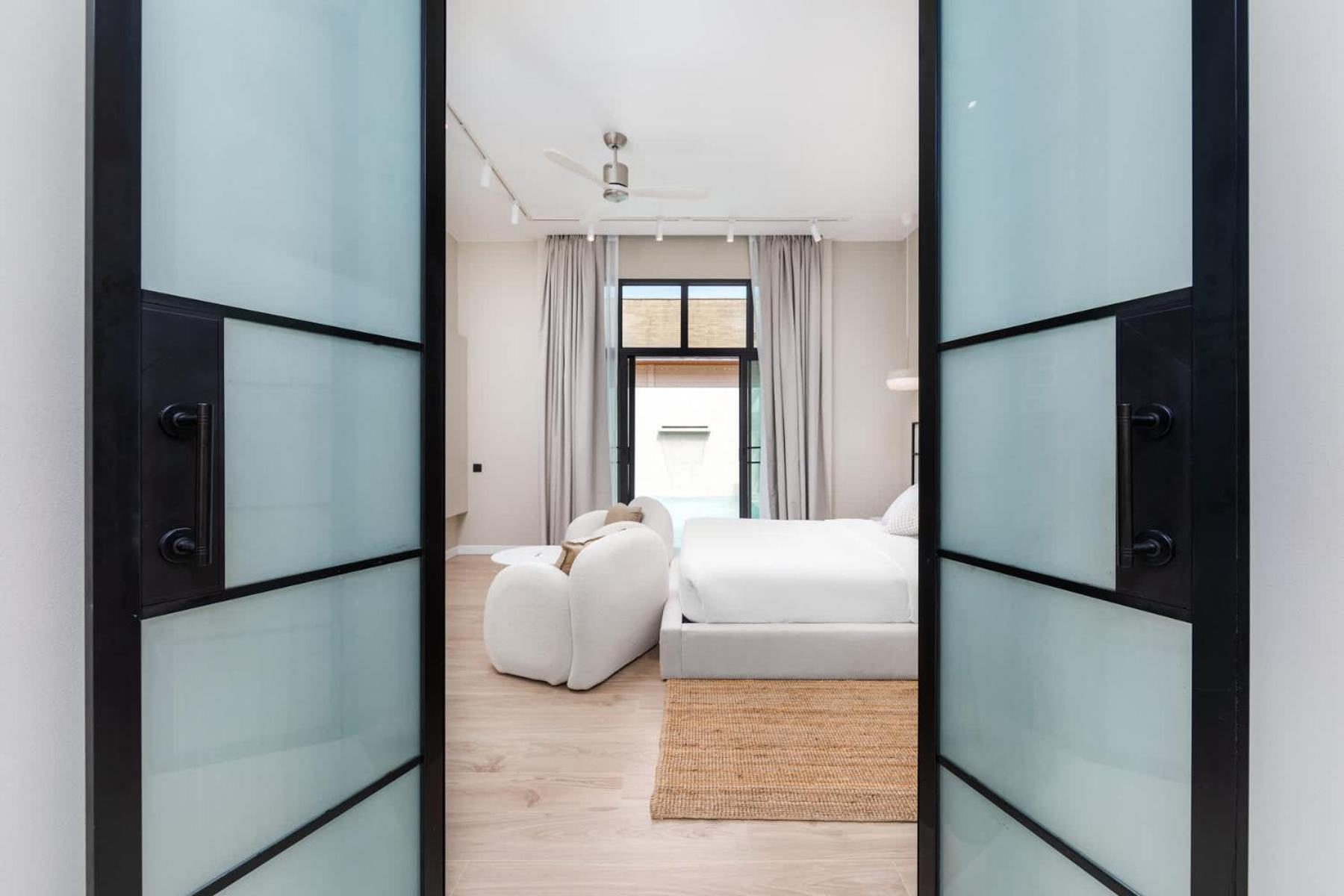 Mios | Brand New 2 Bedroom Private Pool In Popular Onyx | 3 Min To Naiharn Villa *