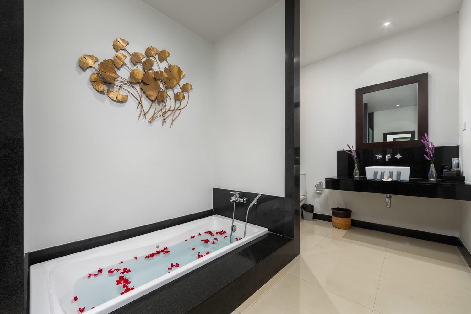 Iotama | Private Pool | Onyx By Tropiclook | Naiharn