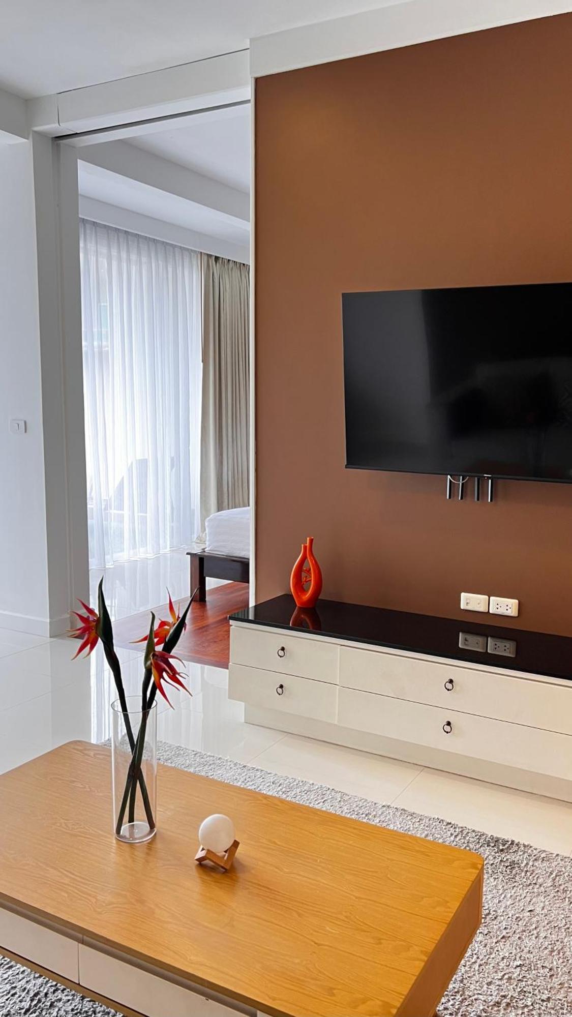 Q Apartment *