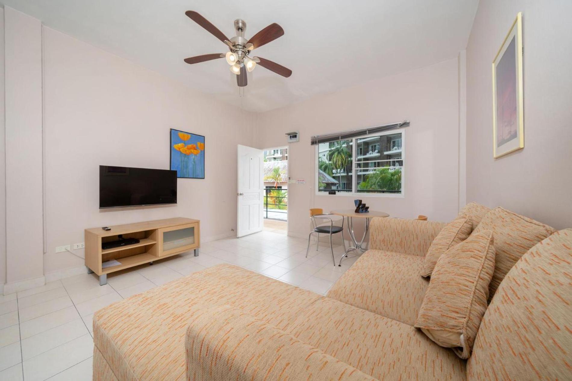 Jungceylon - Quiet Location, Pool, Maid Villa Patong