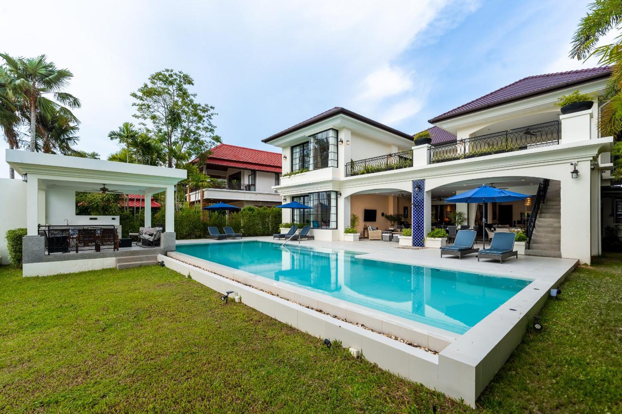 Viola 7 Bedroom, Fully Staffed, On The Golf Course Pousada *