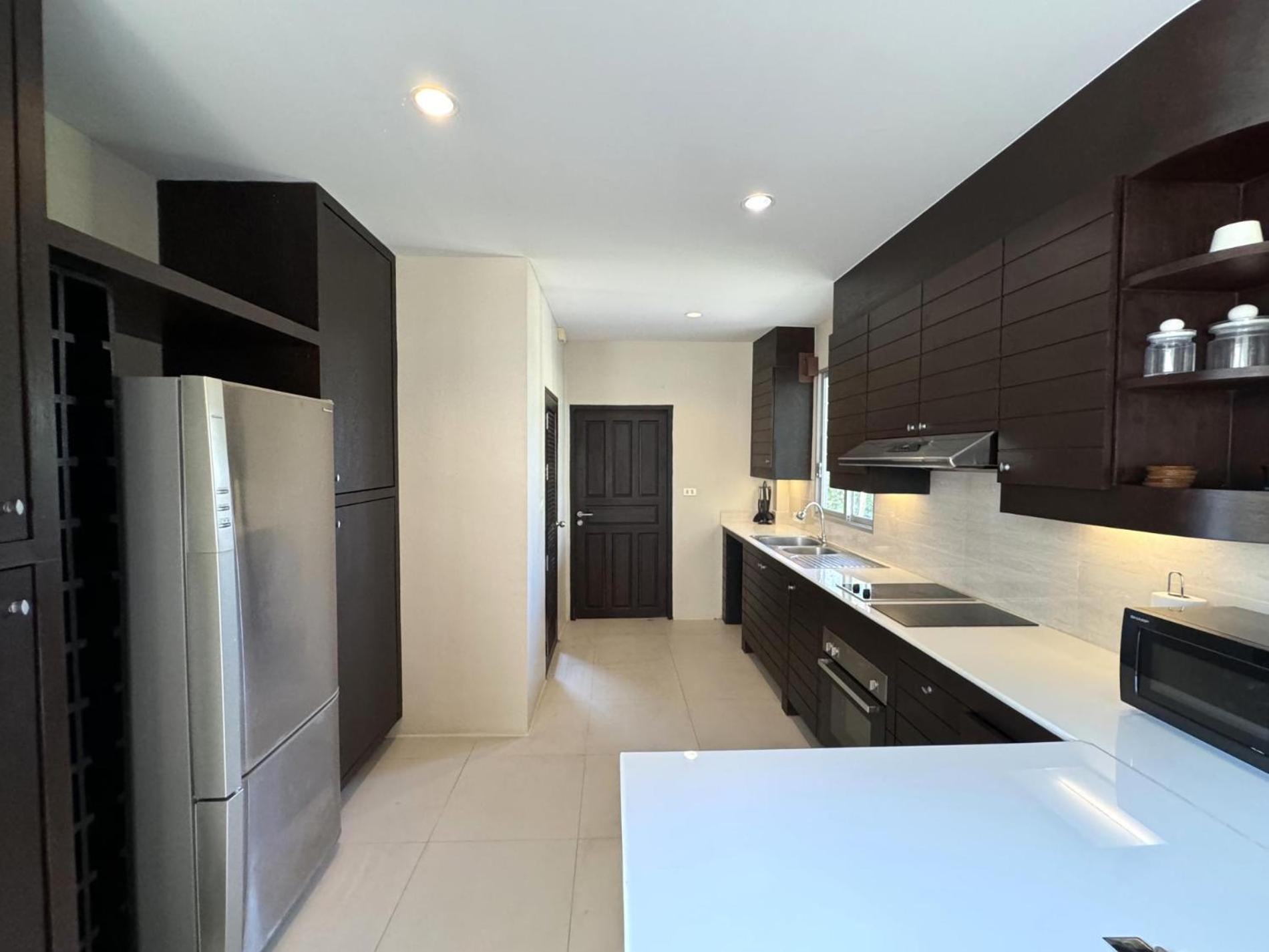 Nai Thon With Pool, Garden, Rooftop Terrace Phuket