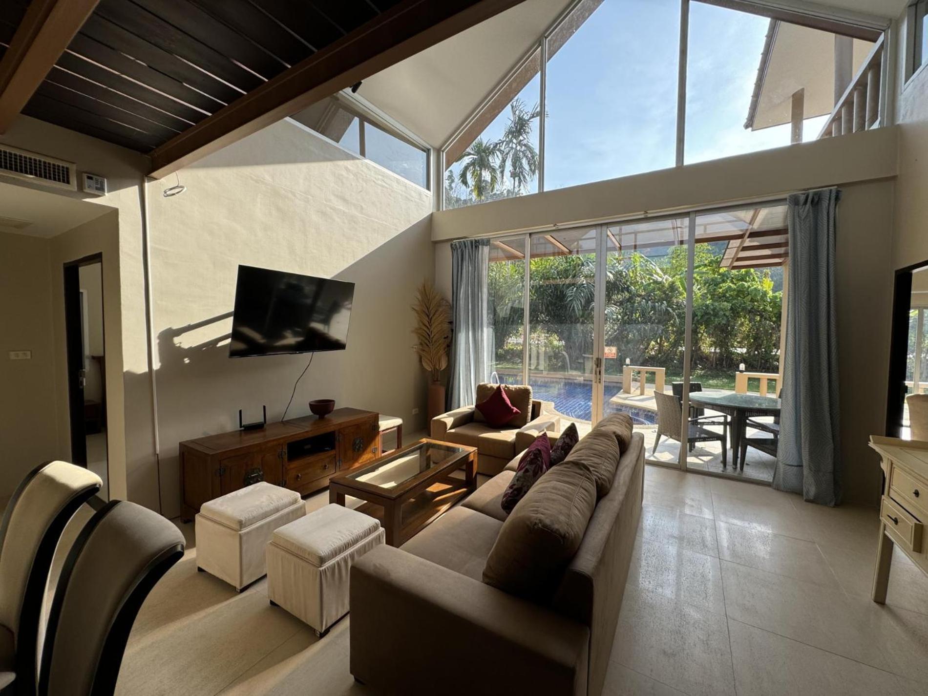 Nai Thon With Pool, Garden, Rooftop Terrace Holiday home *