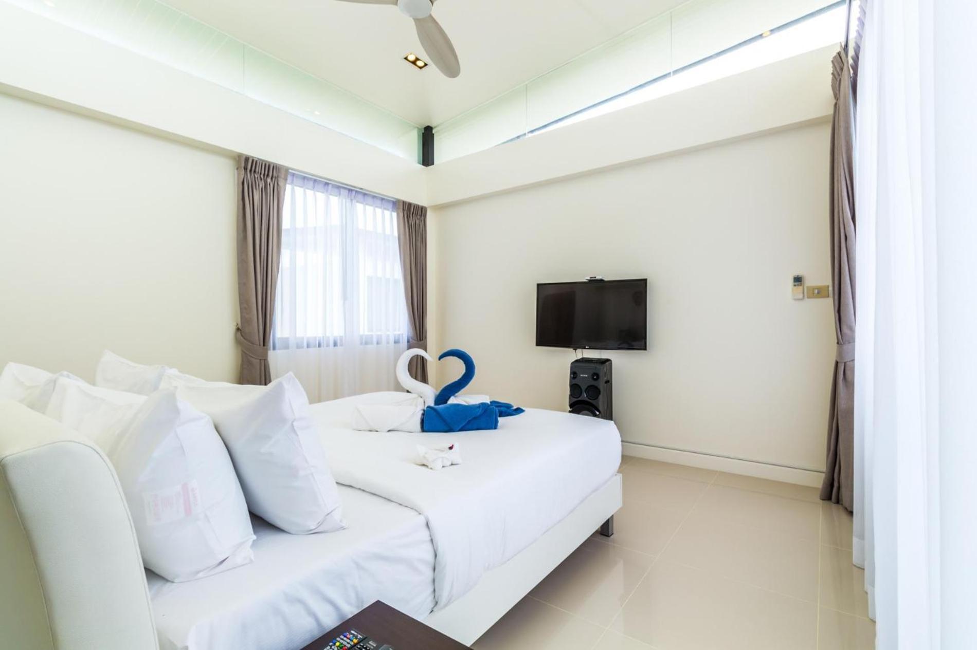 Phuket With Rooftop Pool In Laguna Park Villa Thalang