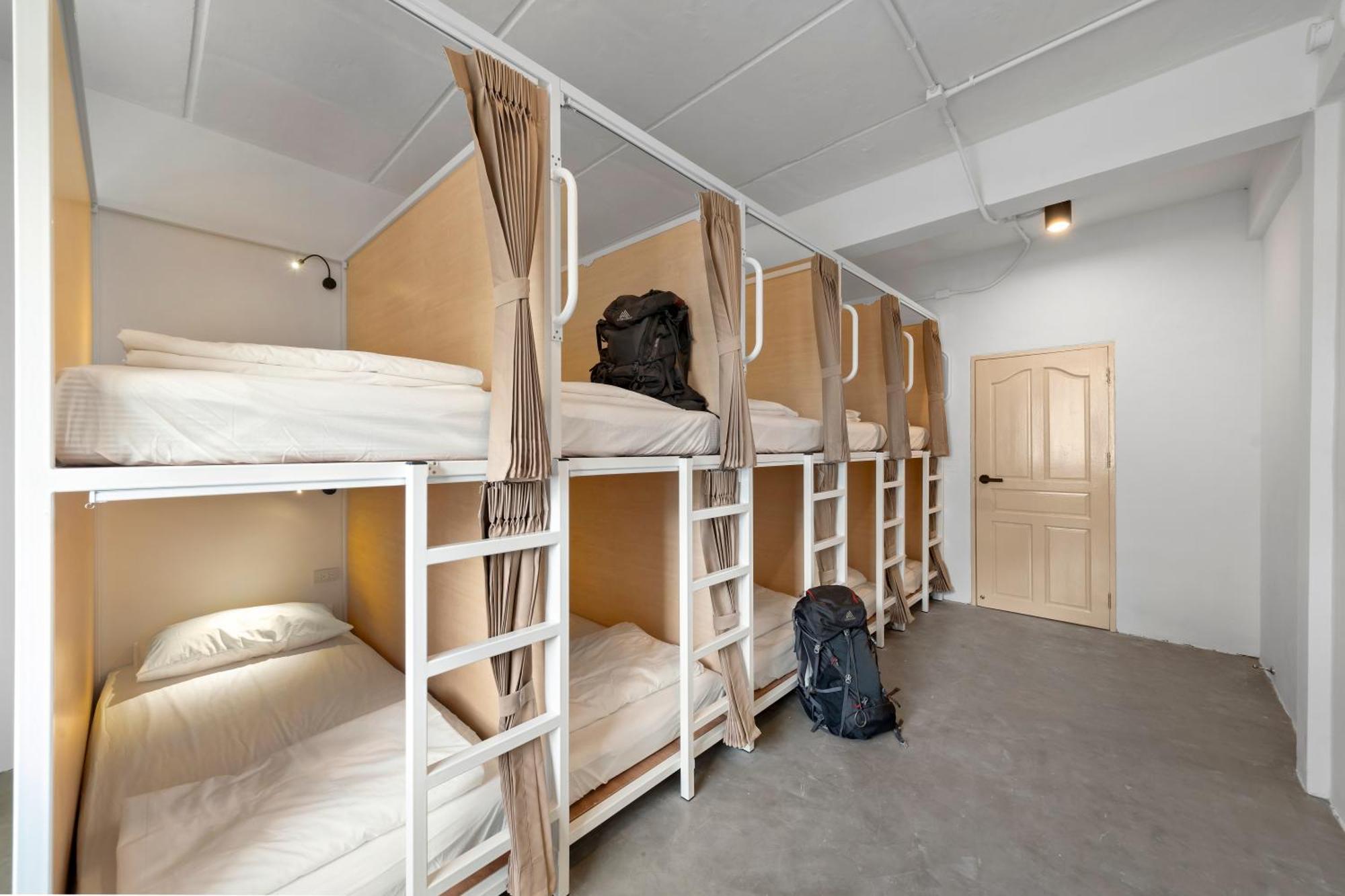 Kuha Old Town Hostel Phuket
