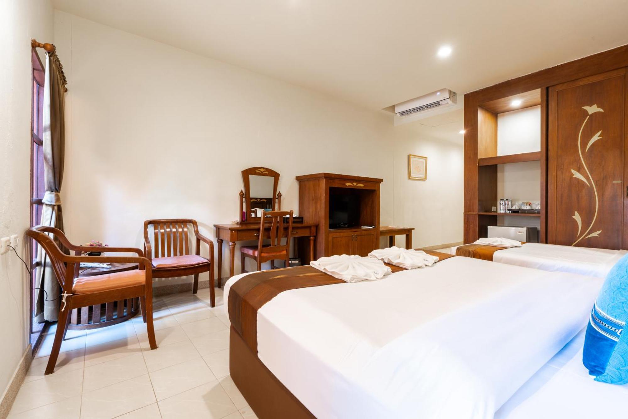Resort Phuket Leelavadee Hua Ting 4*
