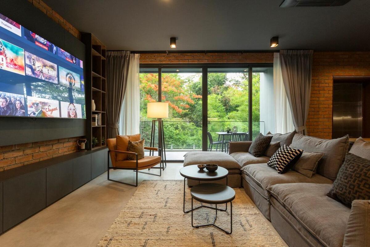 C125 Sea View Sauna Designer Furniture Ban Saiyuan
