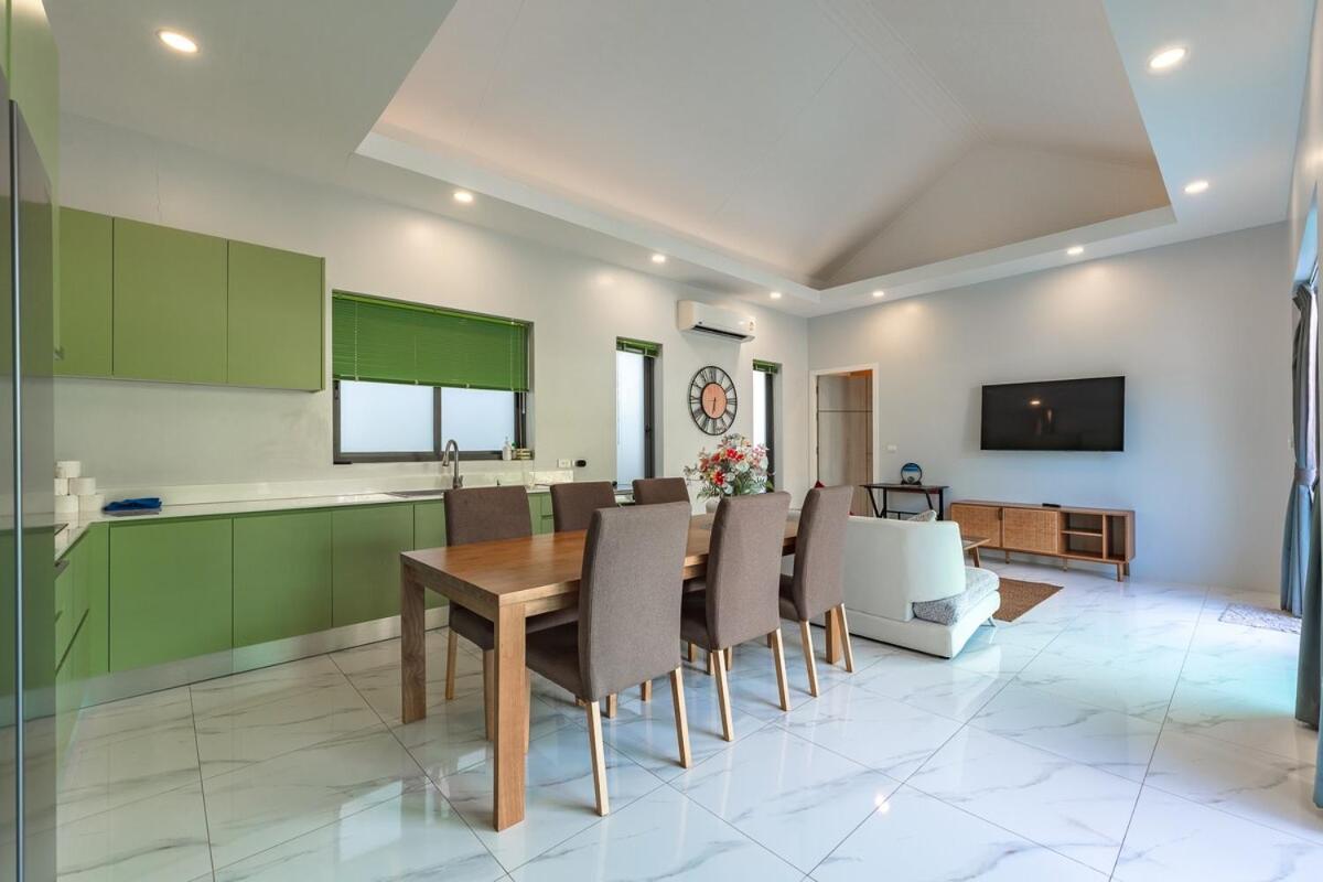 Villa V189 Stylish 3br Hideaway Pool & Vibes