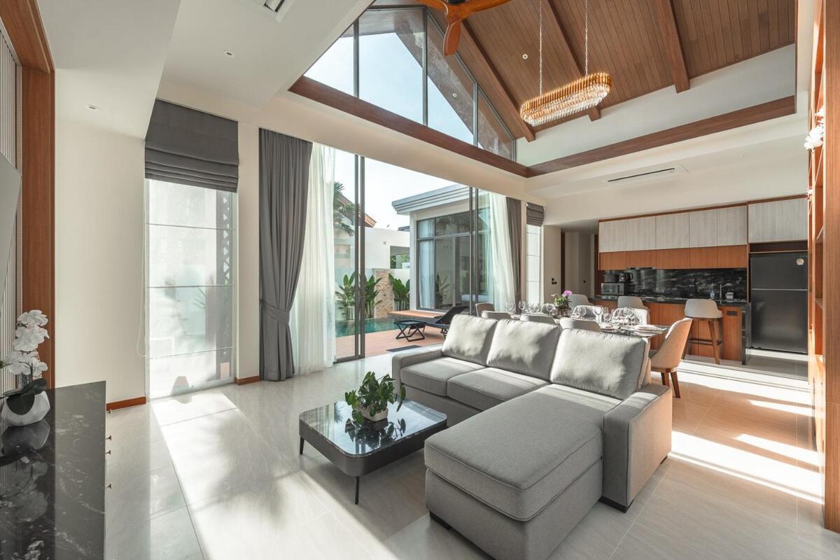 Villa V186 Quiet Glamour Oasis 4br Poolside Sanctuary Thalang