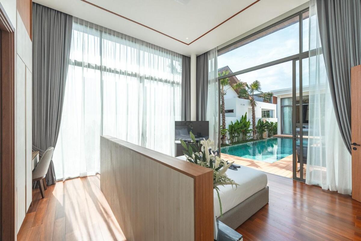 Villa V186 Quiet Glamour Oasis 4br Poolside Sanctuary Thalang