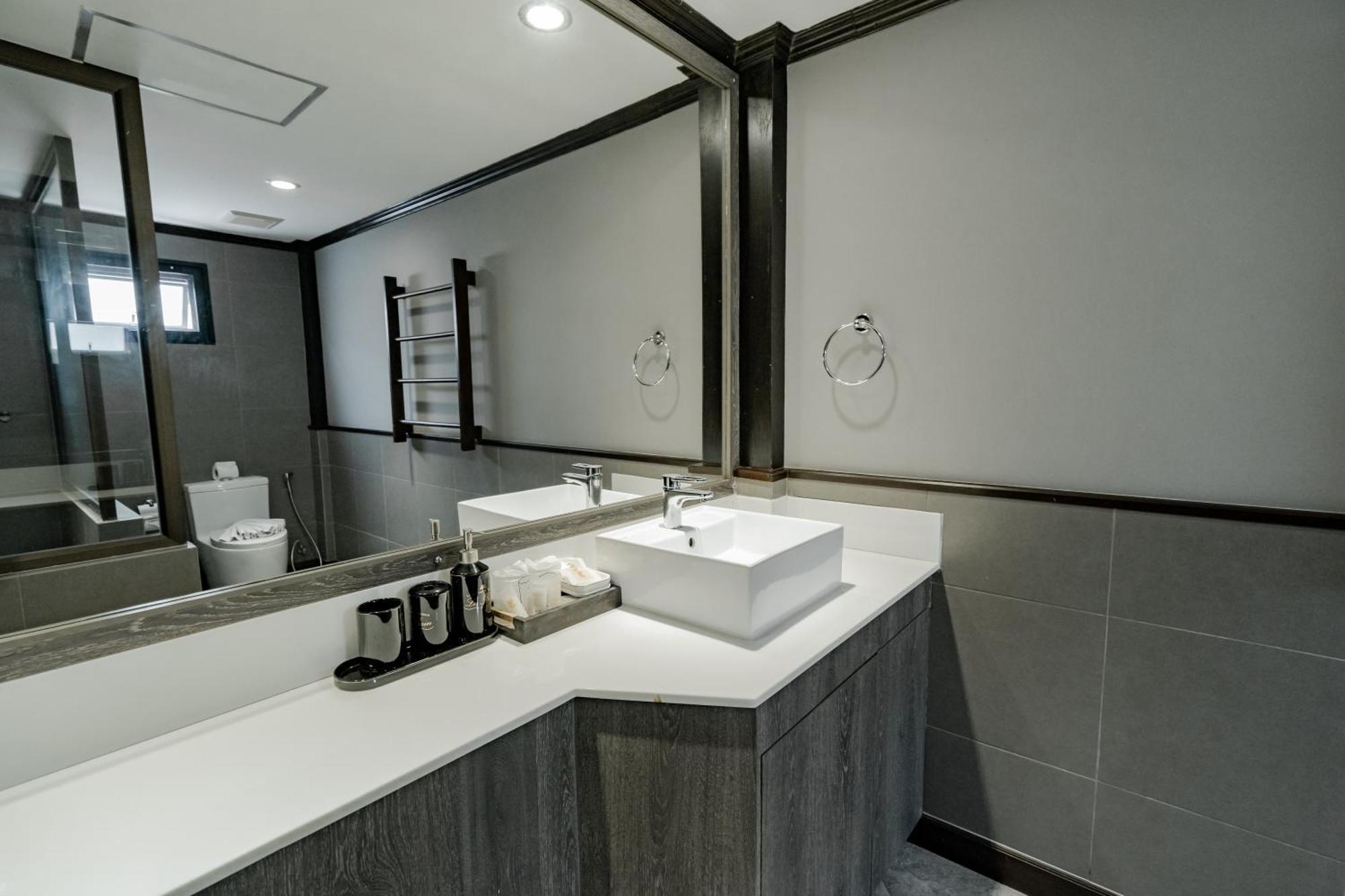 Naiya Buree Boutique Resort Nai Harn