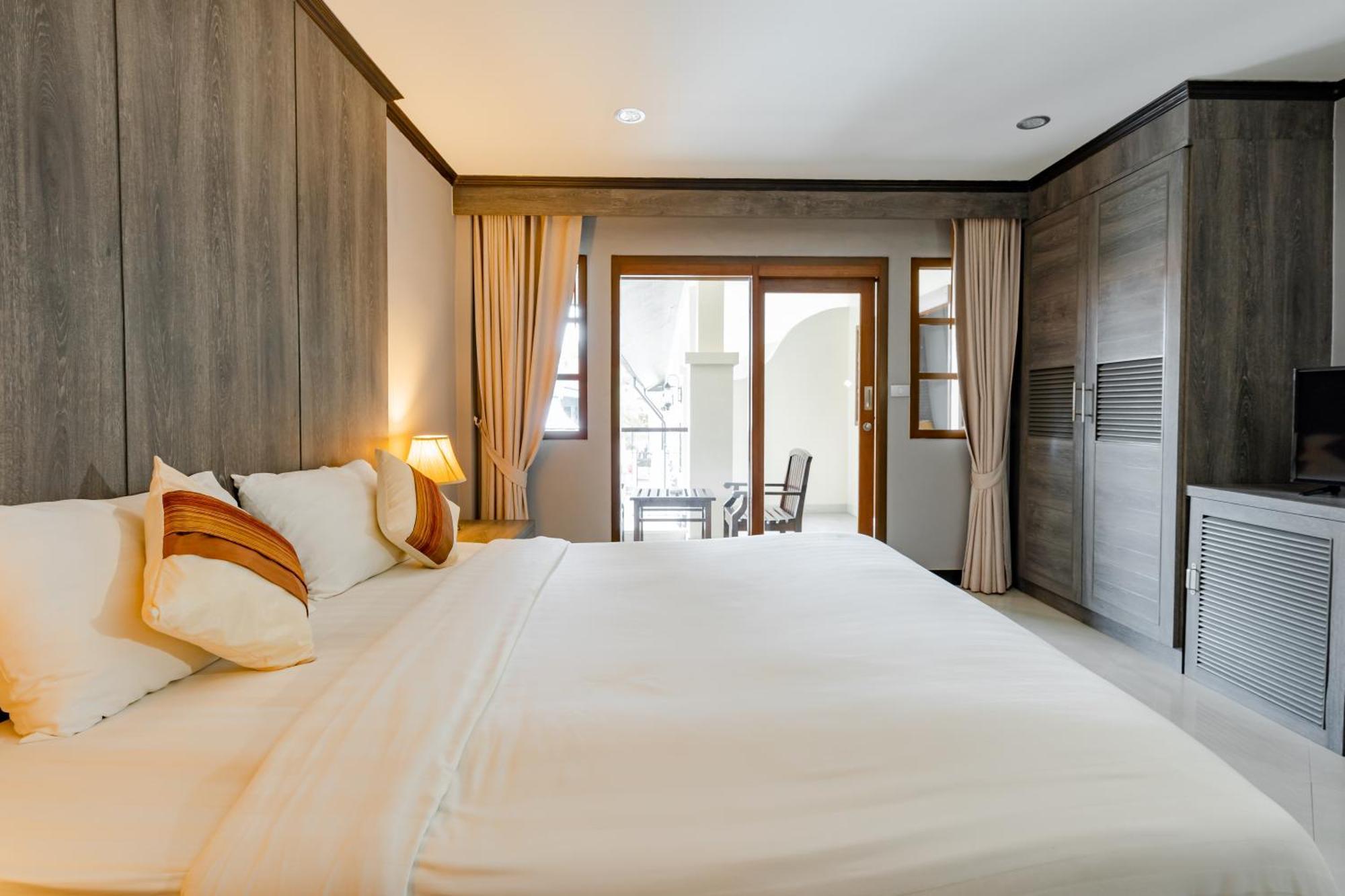 Naiya Buree Boutique Resort Nai Harn