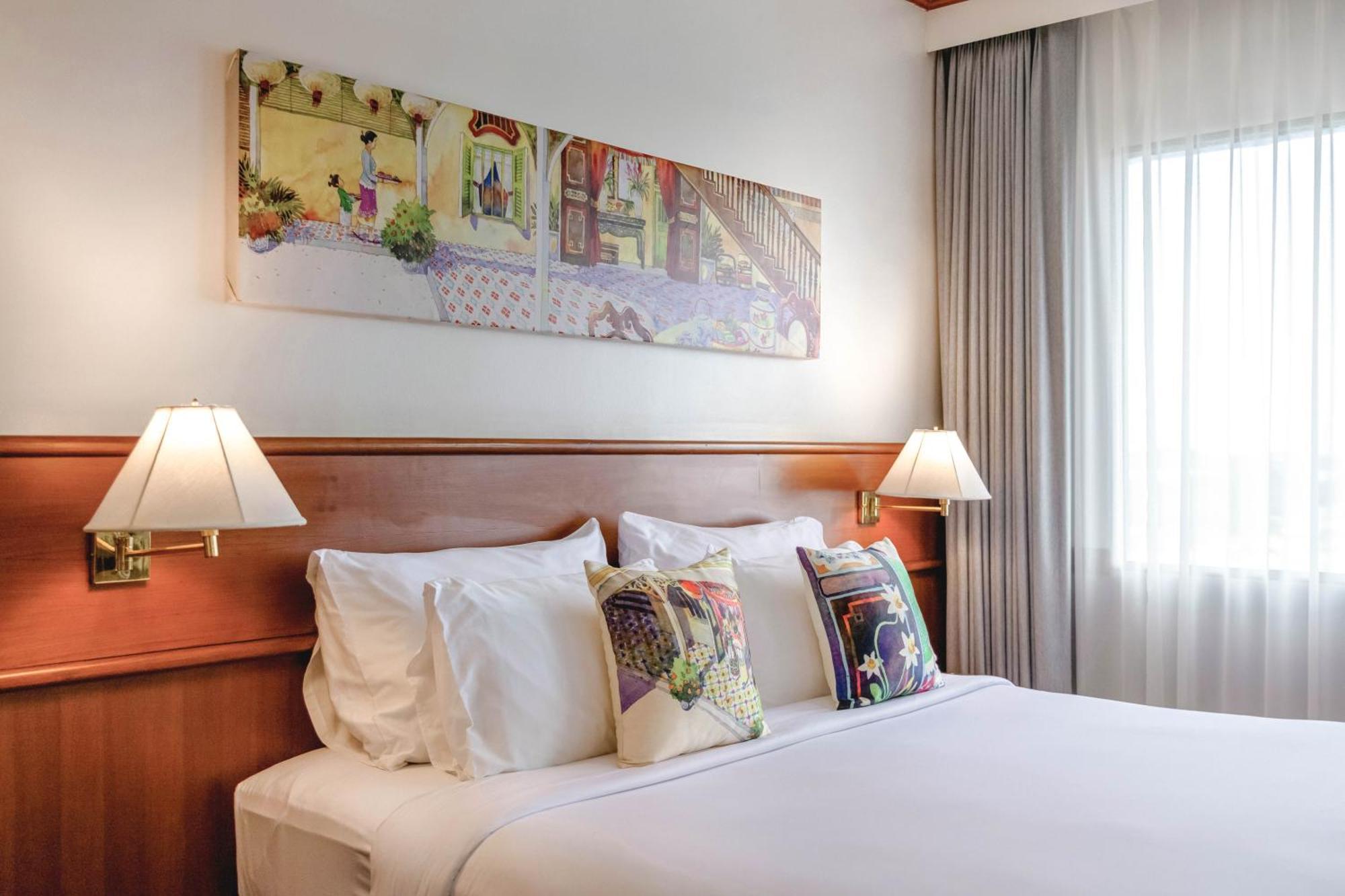 Royal Hotel 5*