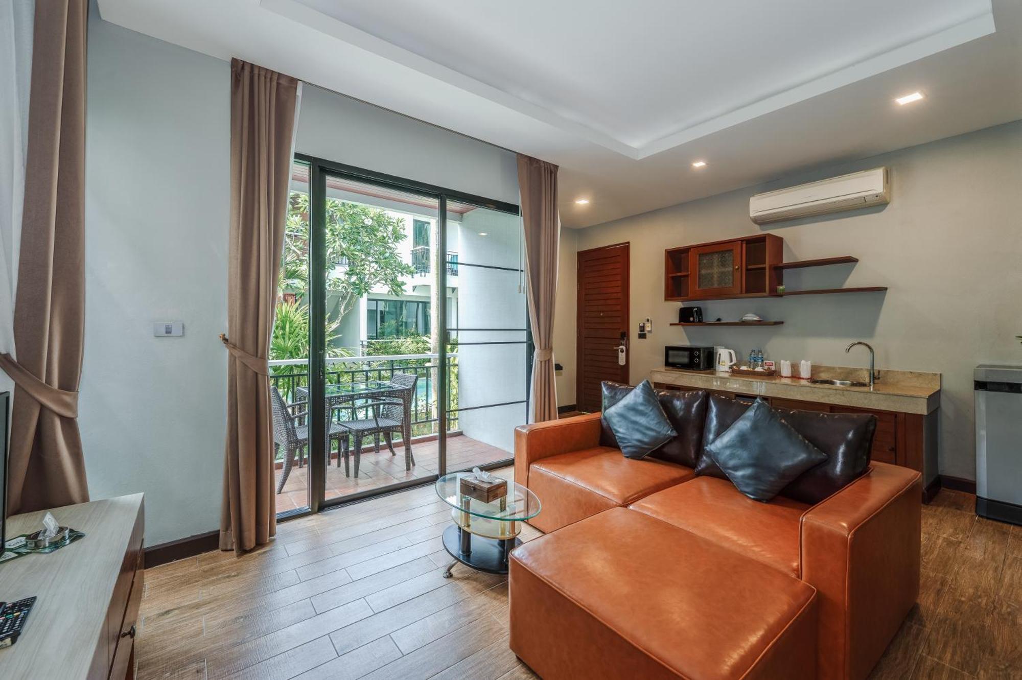 Coco Retreat Phuket And - Sha 4*