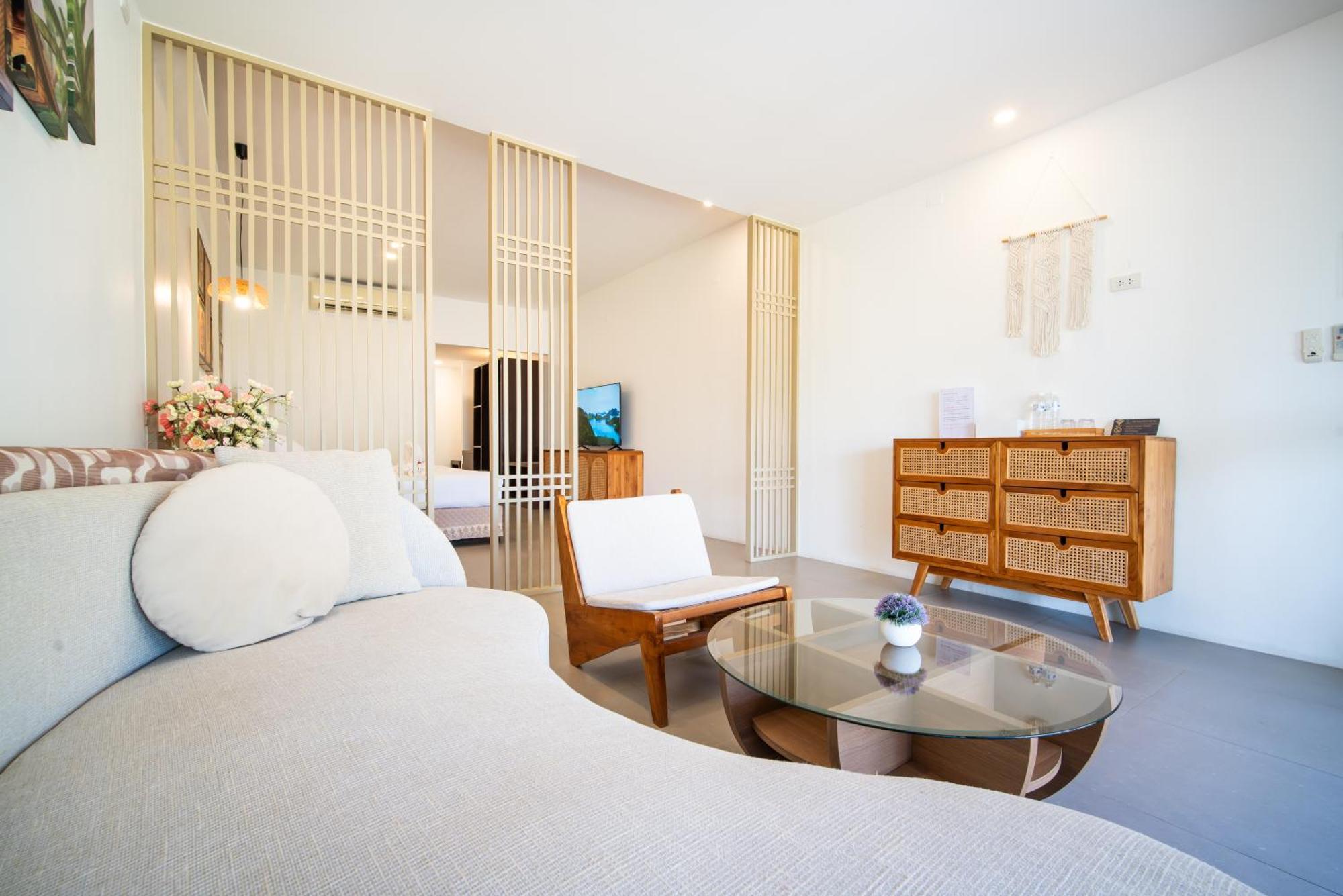 Ban Raya And Hotel Koh Racha Yai