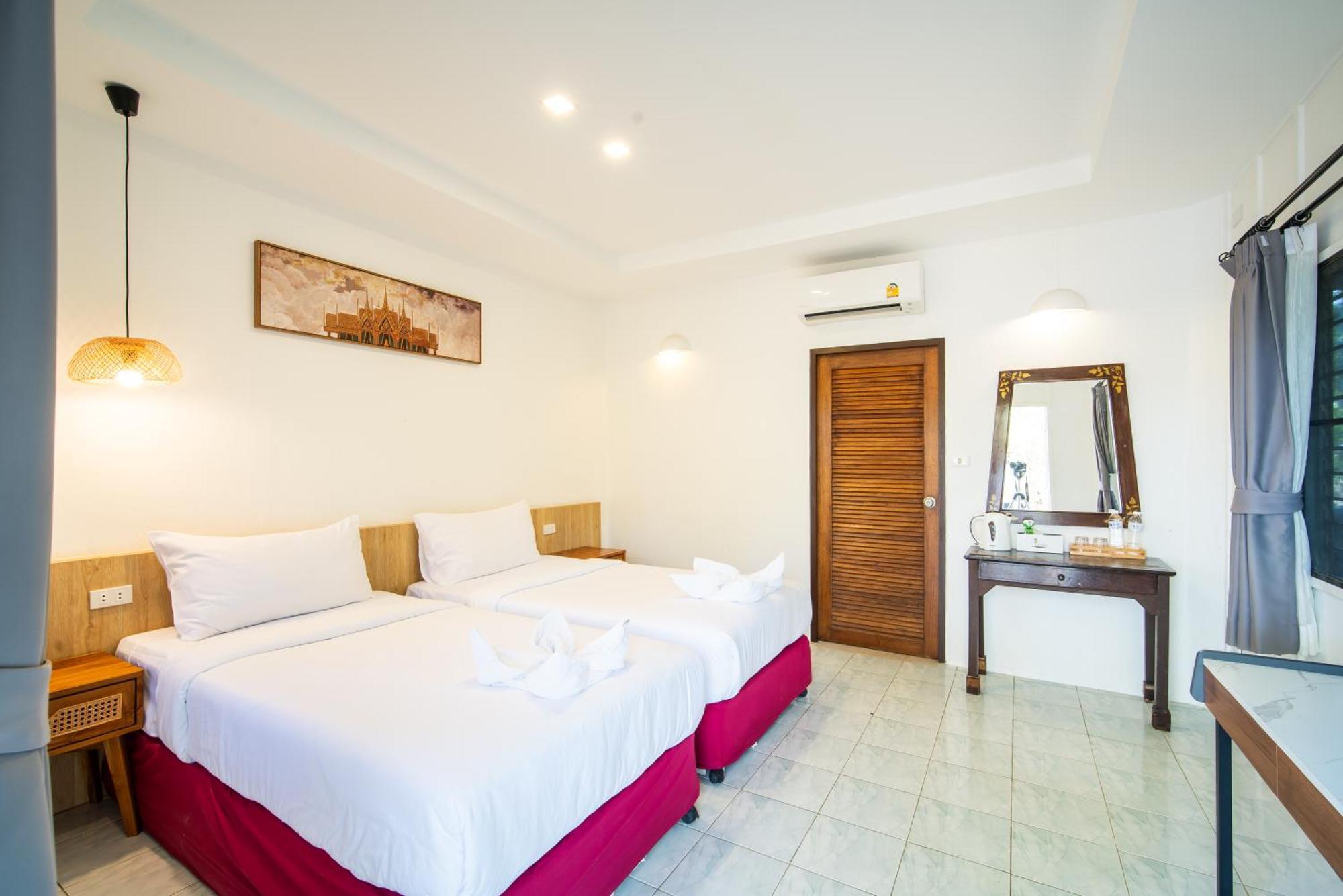 Hotel Ban Raya And Koh Racha Yai