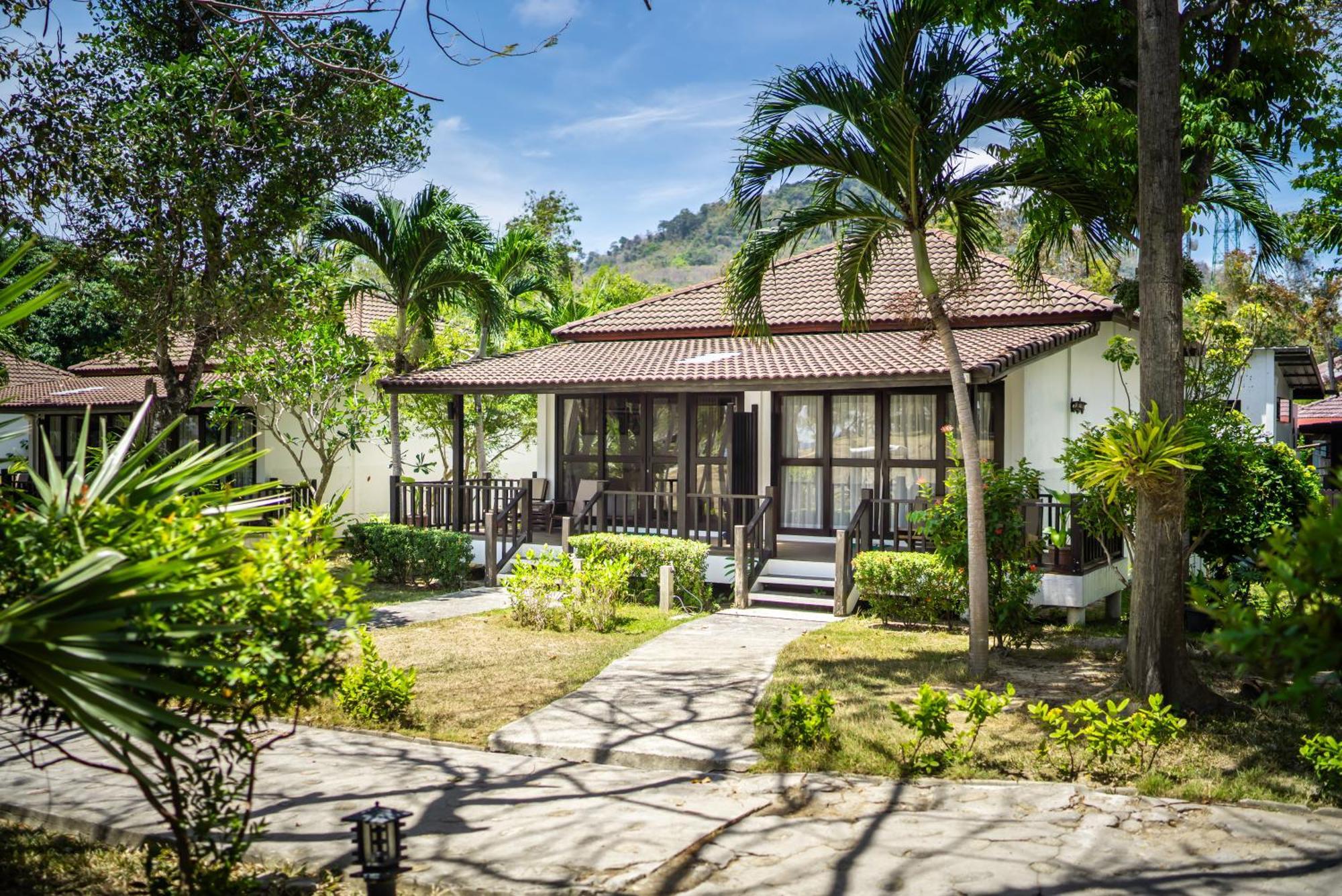 Ban Raya And 4* Koh Racha Yai