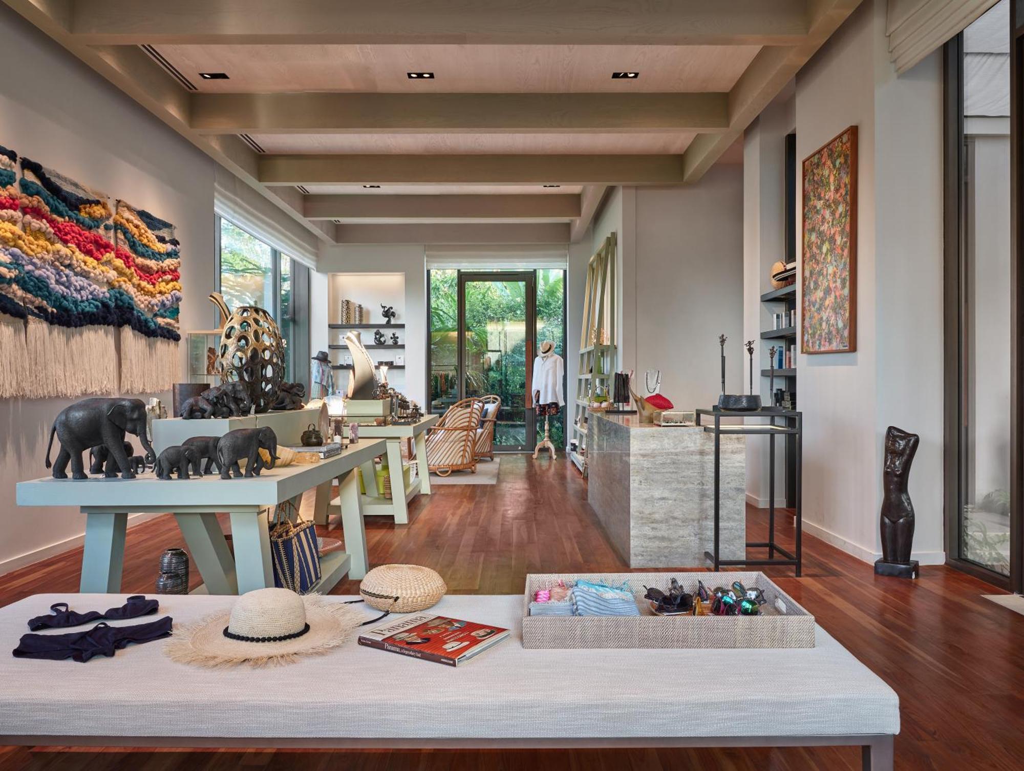 Resort Rosewood Phuket 5*