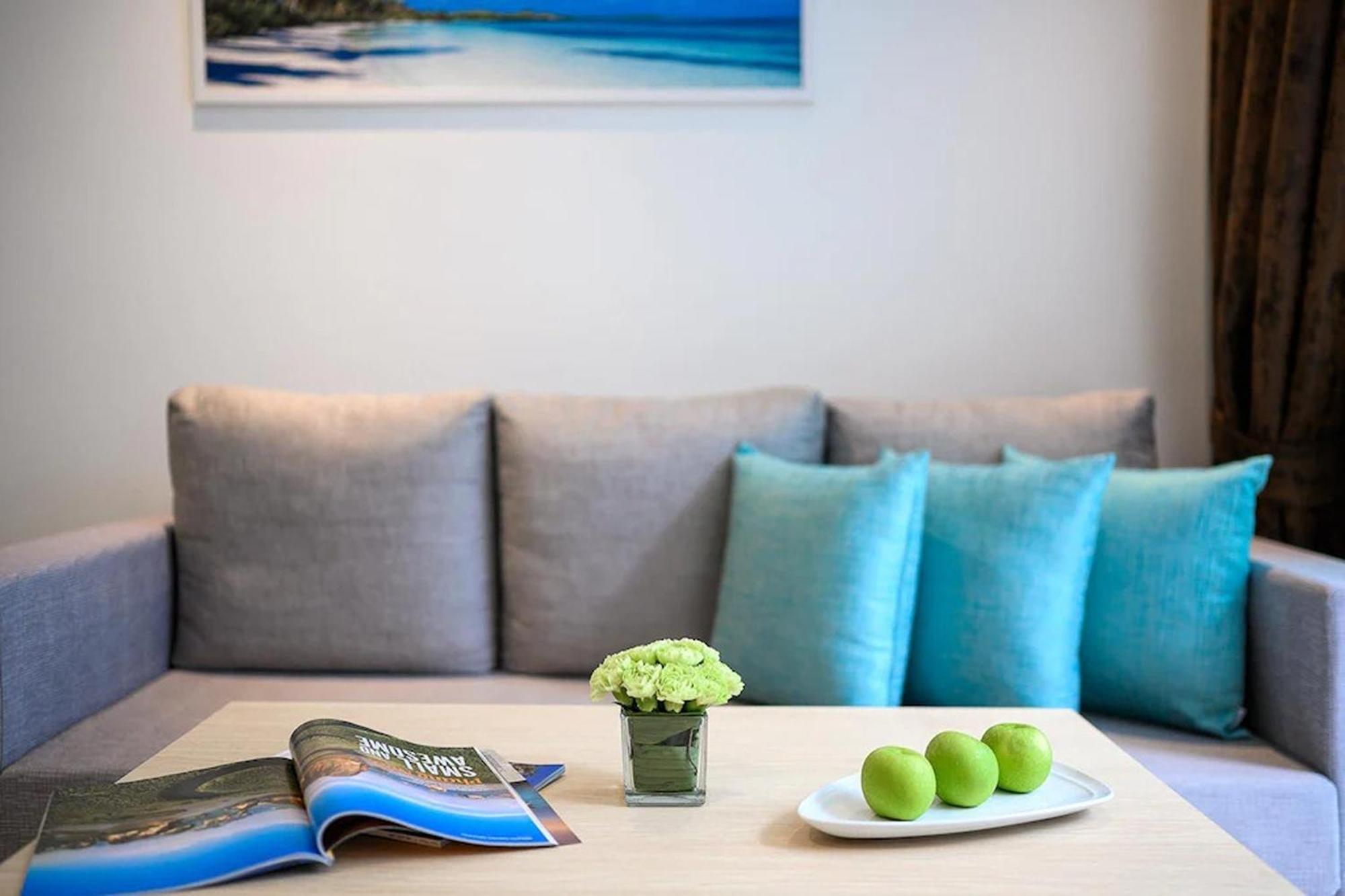 Hotel The Beachfront Phuket