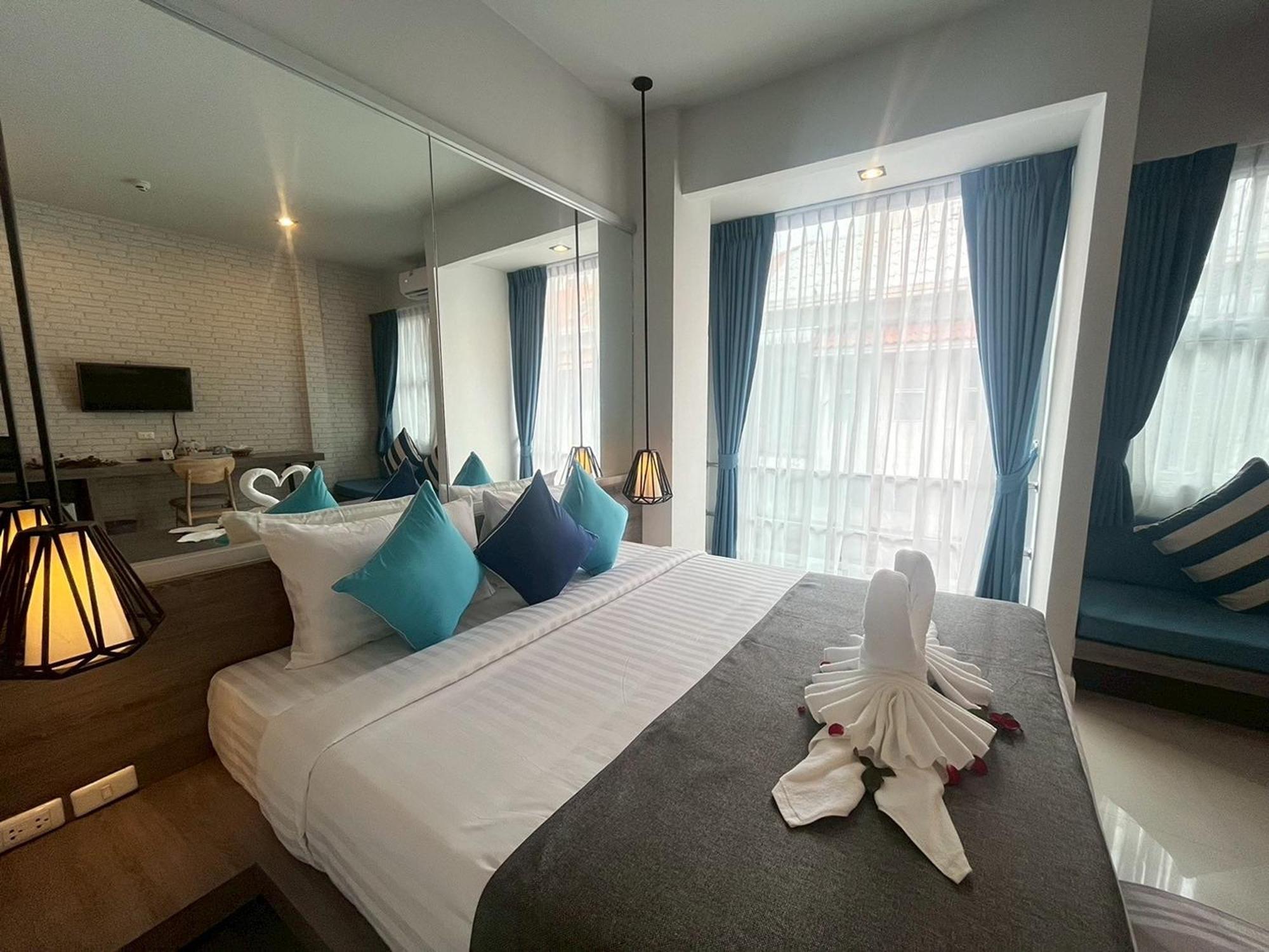 More Patong Hotel Hotel