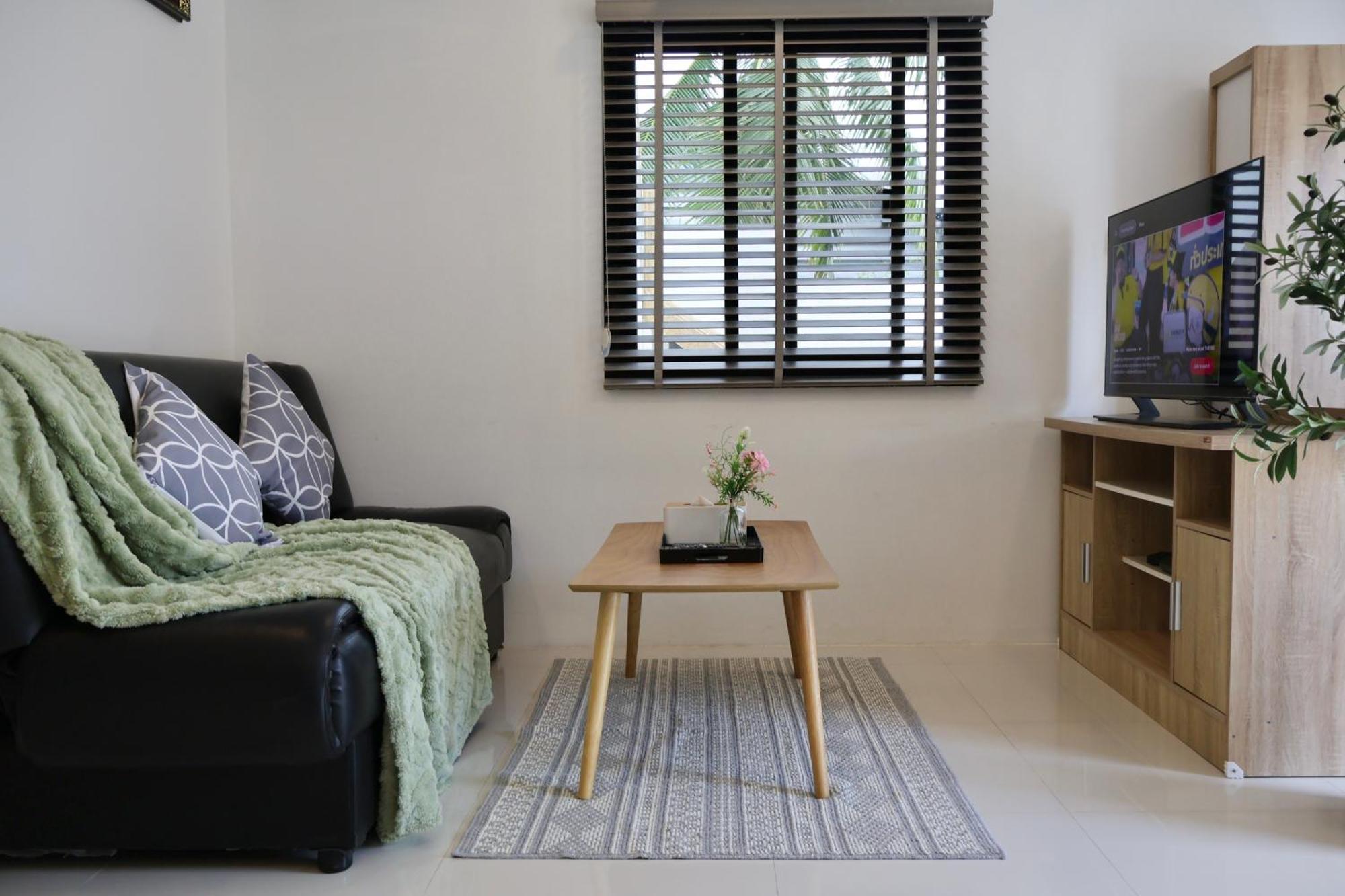 Chonlada - 2 Bedroom Pool Access - Vakantiehuis *