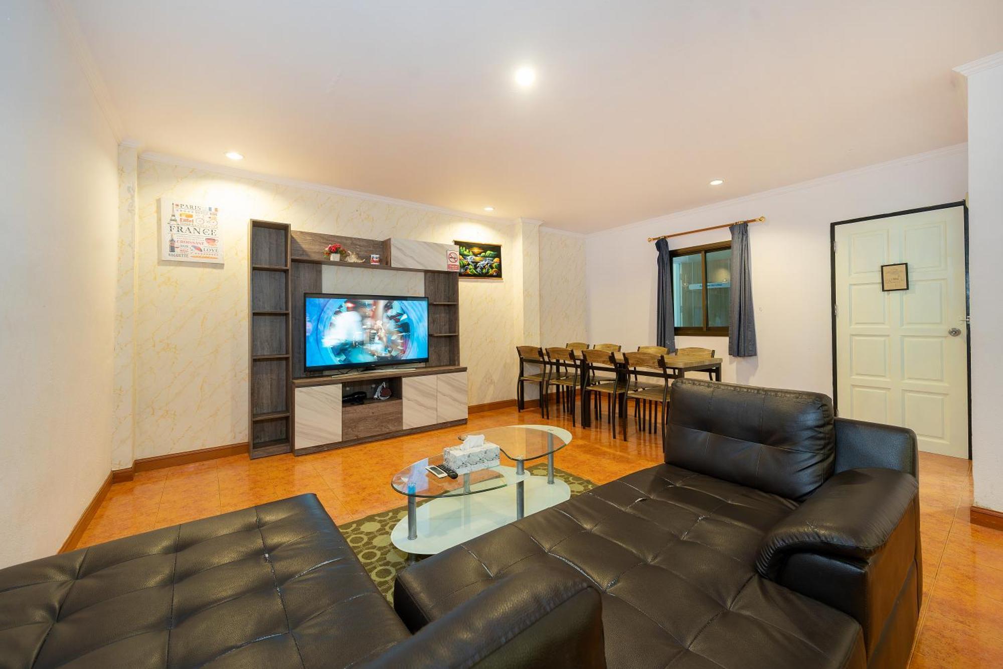 And Apartment *