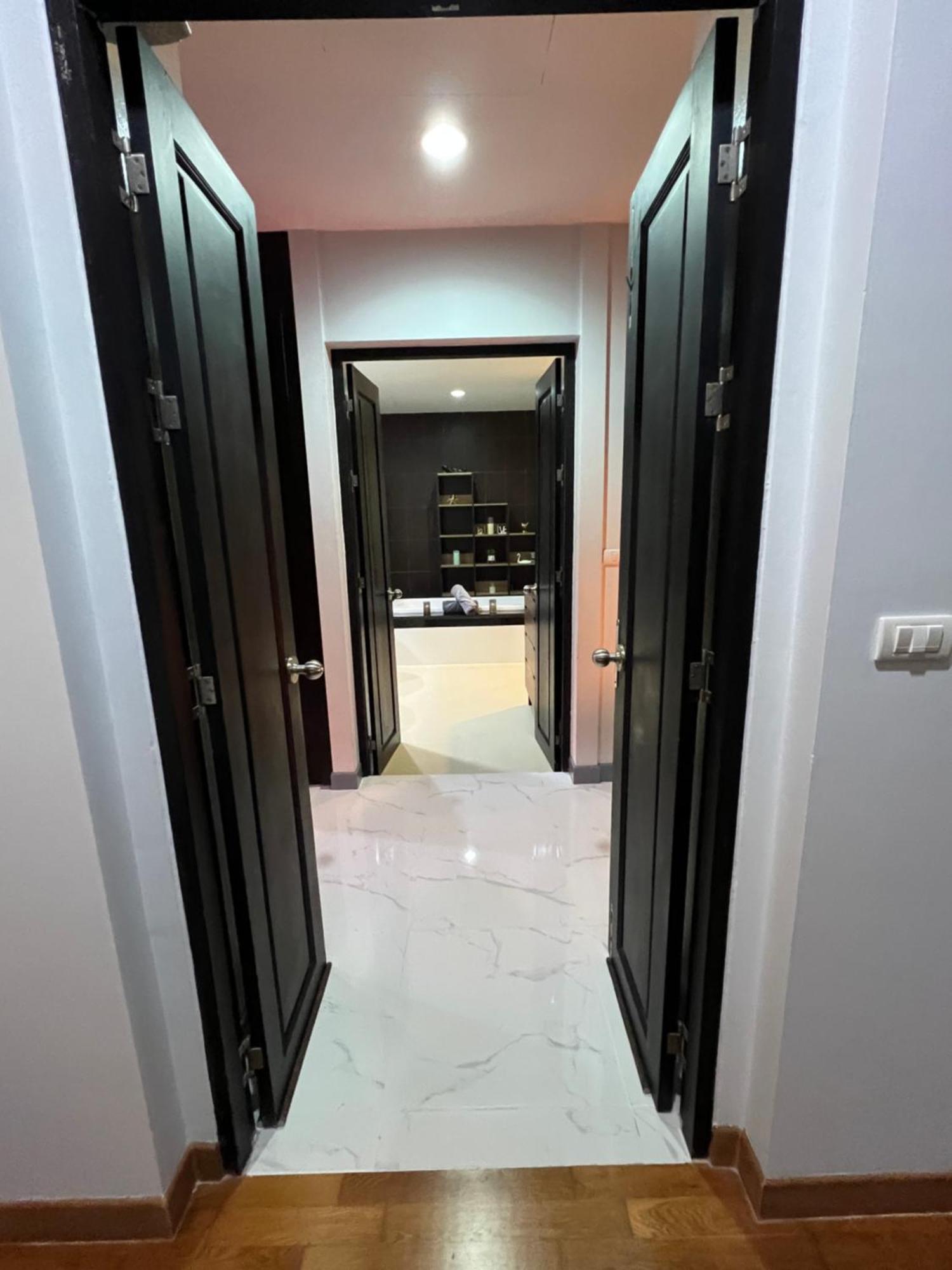 Karon Hill 1 Bedroom & Ocean, And Mountain View Apartment *