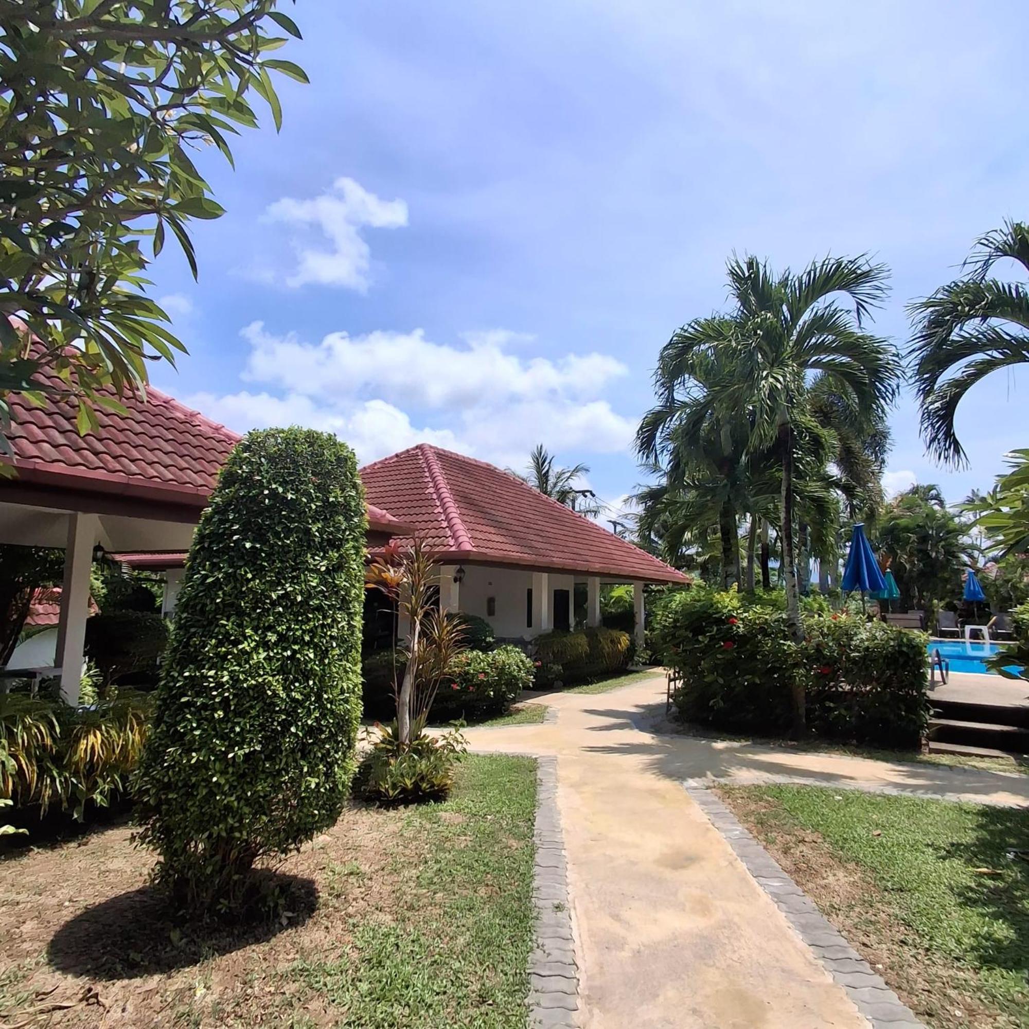 D&k Smiley Phuket Resort 3*