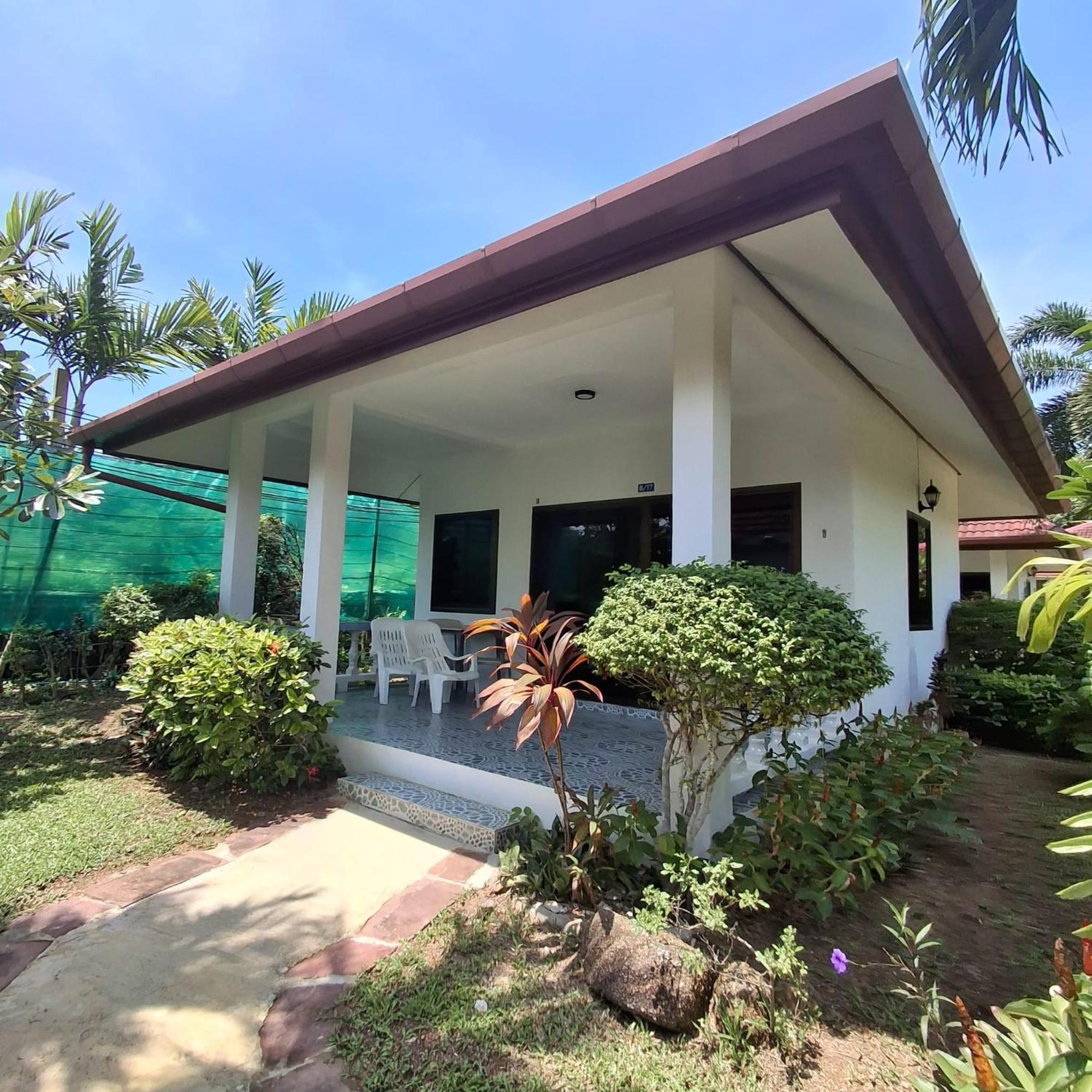 Resort D&k Smiley Phuket 3*