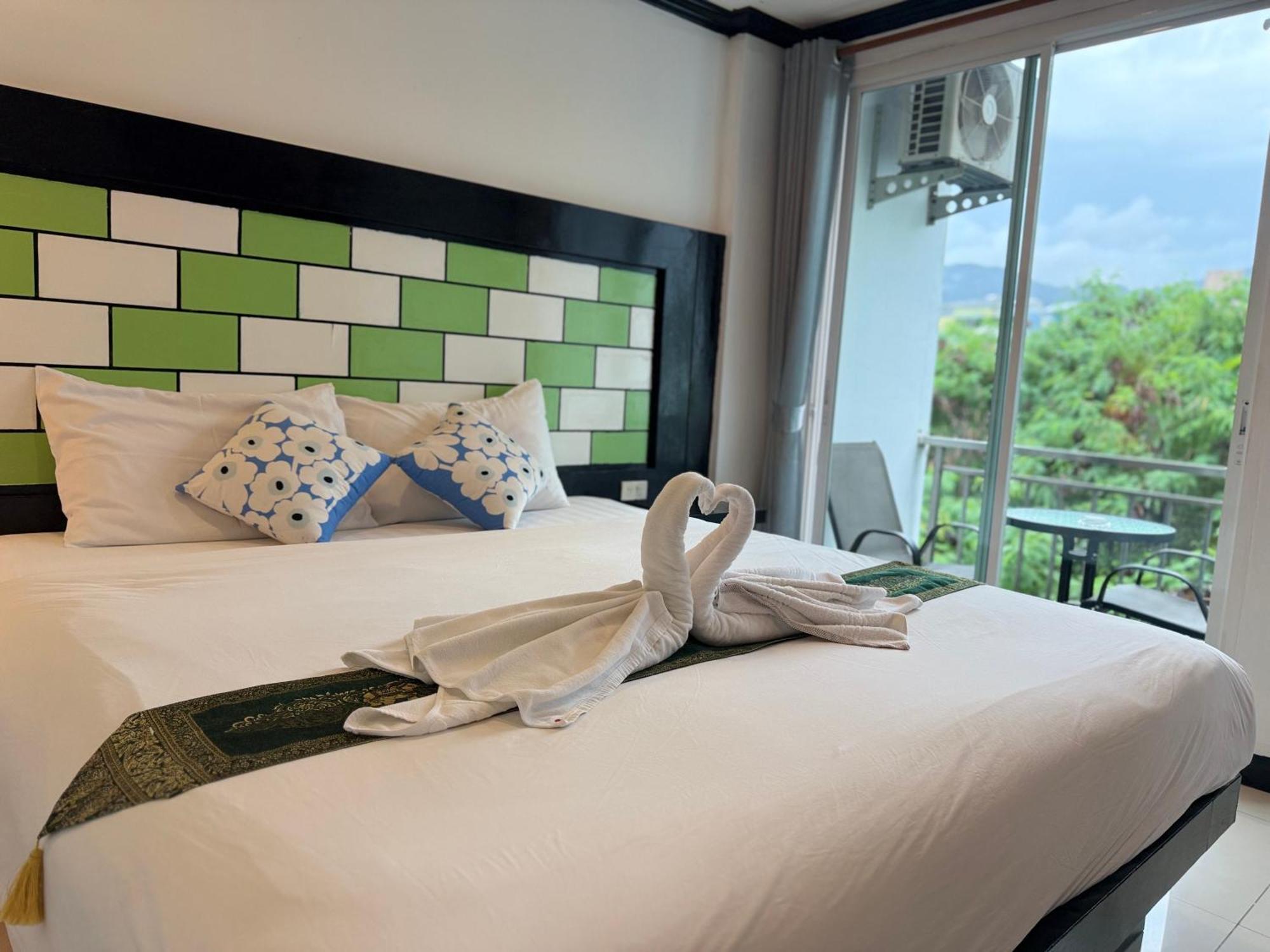 Cozy Hotel