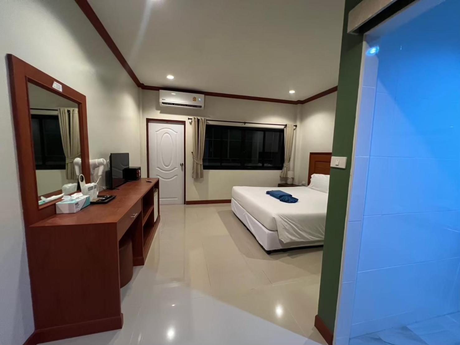 Apartment Noi Bay Strand Kata