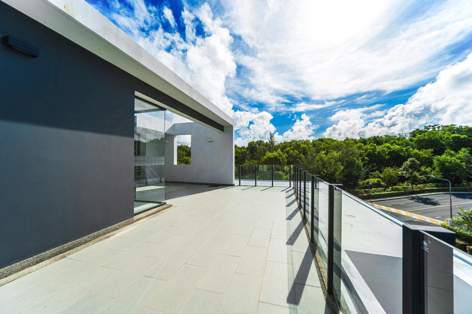 Modern Minimalist 6 Bedroom Light Luxury Private Pool Golf Course Laguna Park * Ban Phru Champa