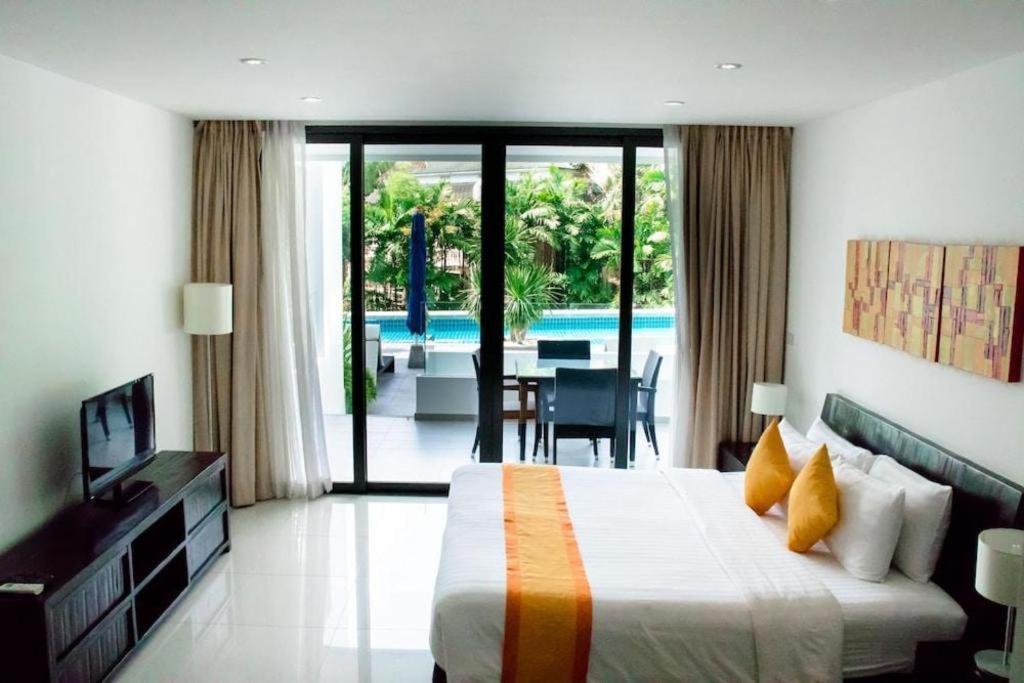 Sansuri Resort Surin Beach (Phuket)