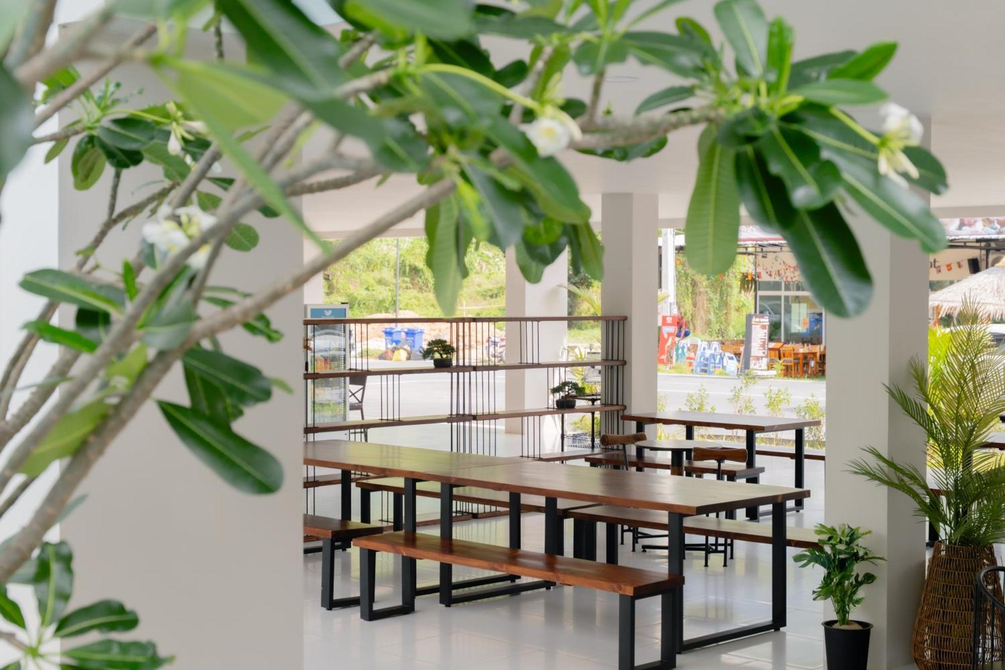 Seaside Phuket - Newly Opened 4*