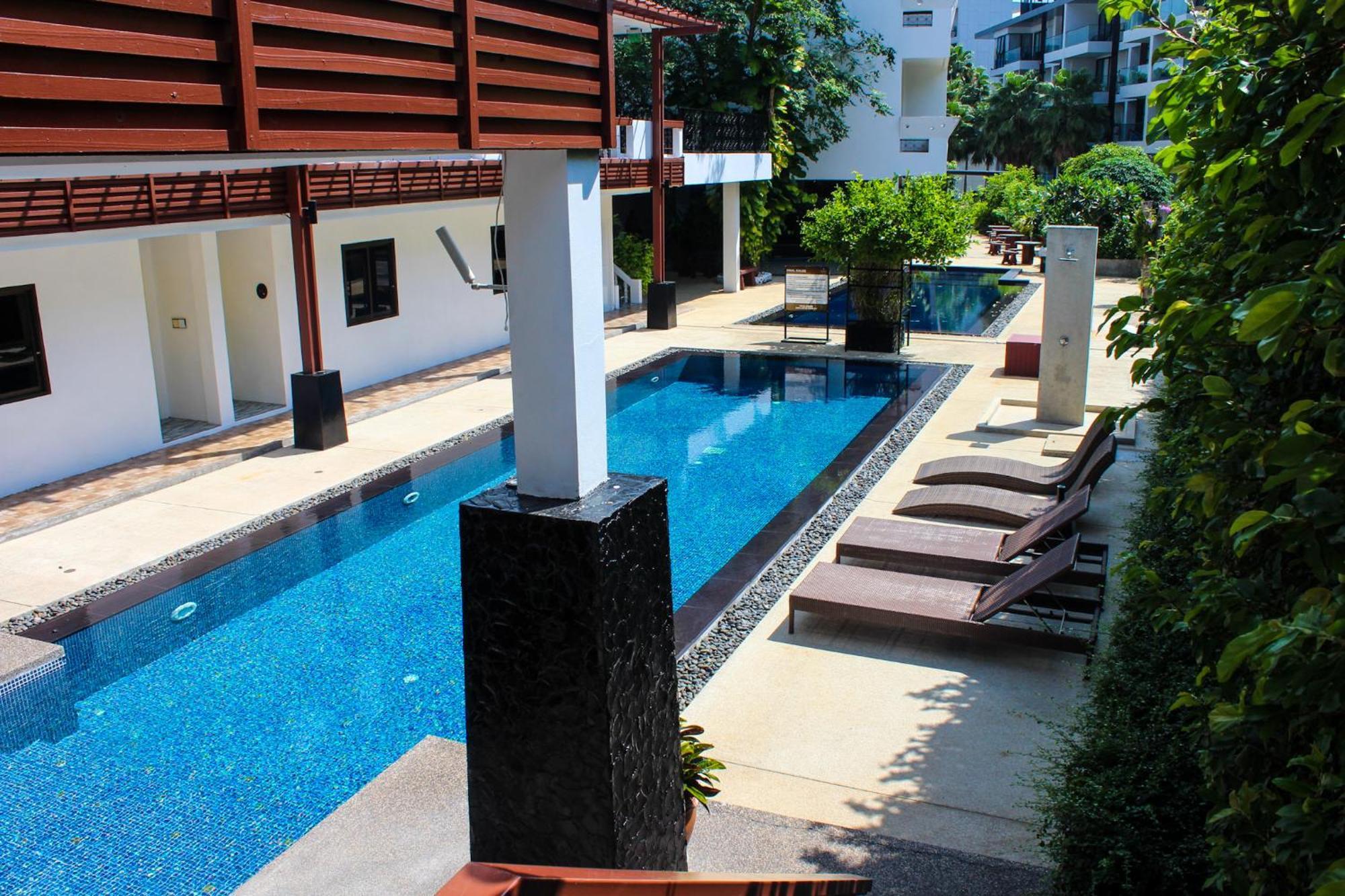 Surintra Boutique