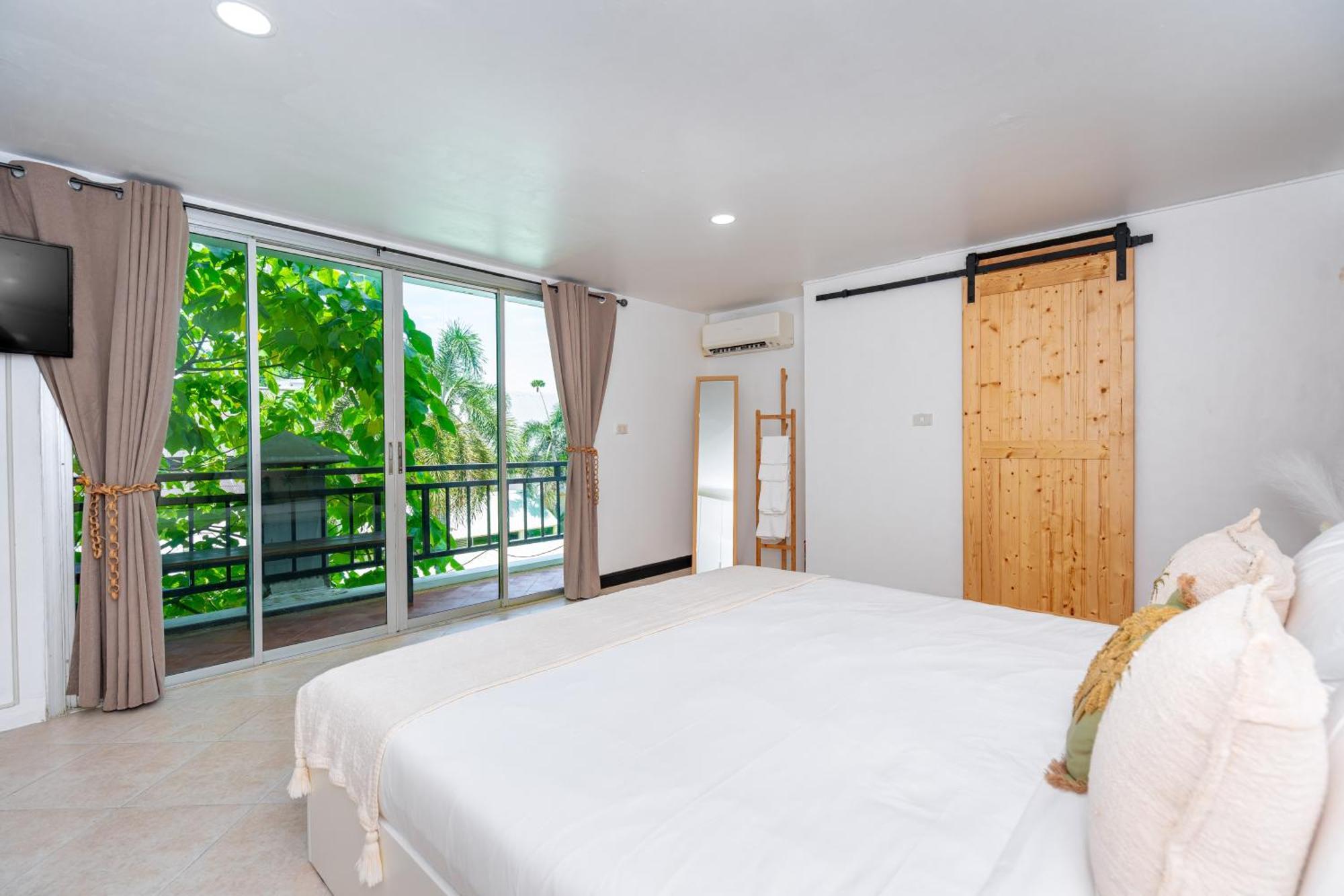 Station Boutique Kata Beach (Phuket)