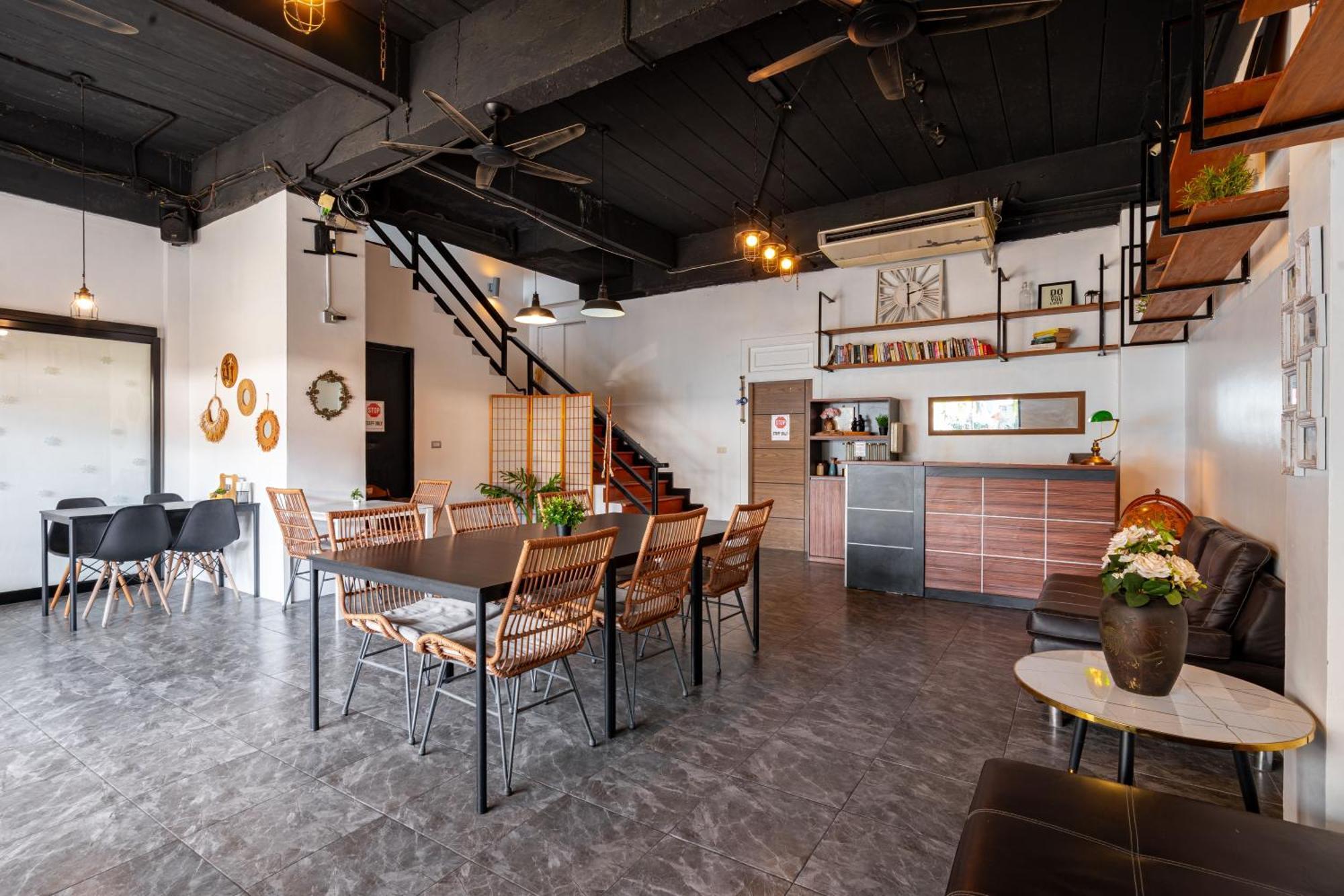 Station Boutique Kata Beach (Phuket)