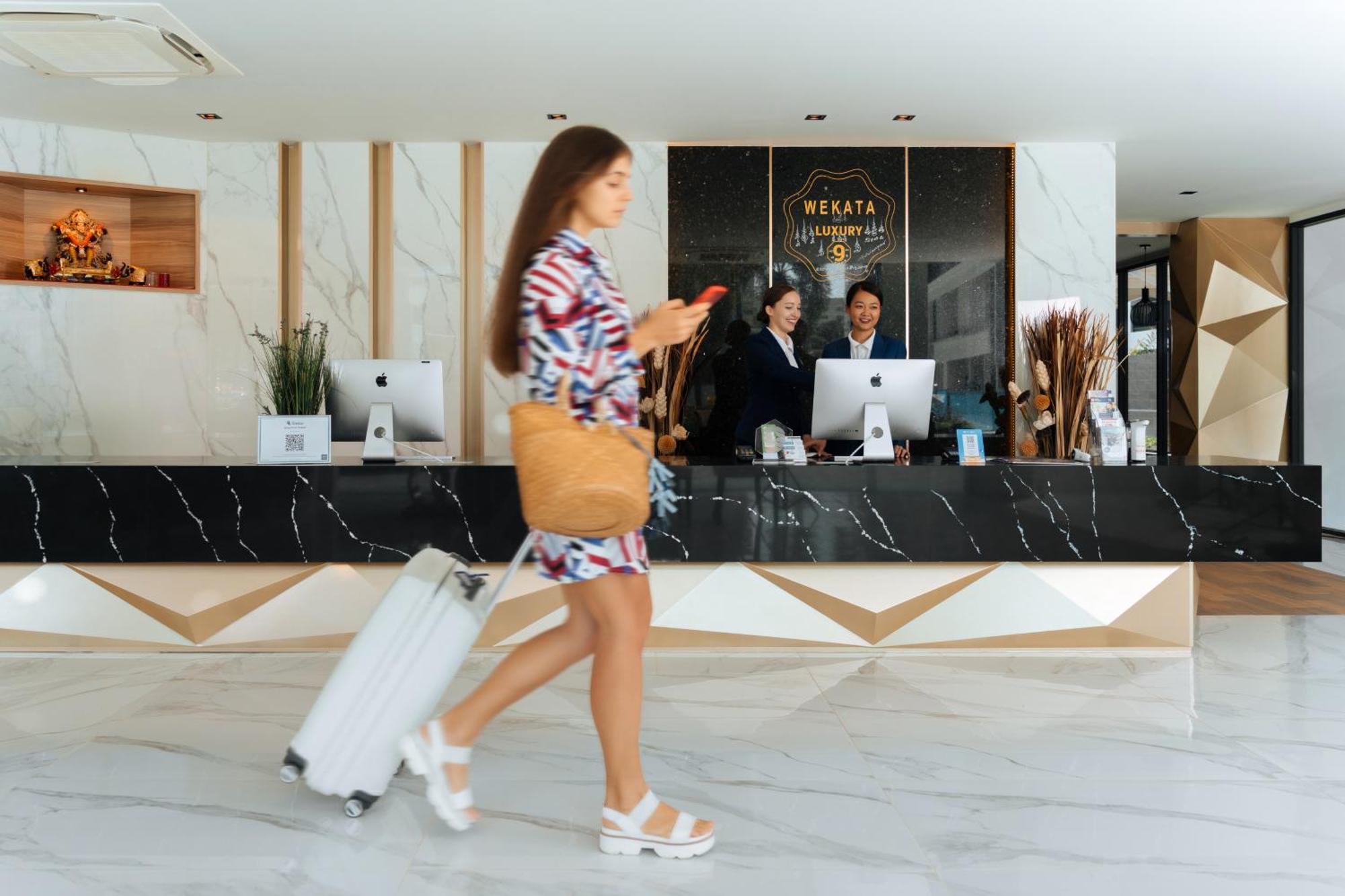 Wekata Luxury Hotel Kata Beach (Phuket)
