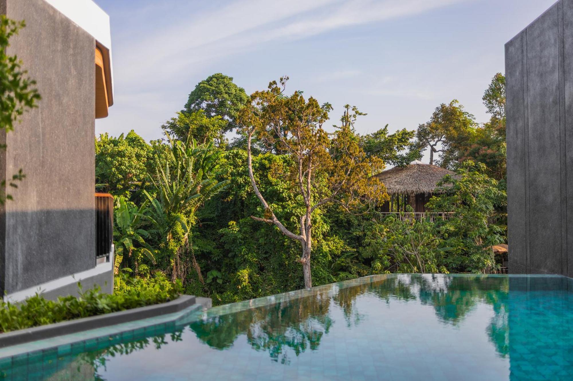 Akra Collection - Hideaway Hotel Layan Beach (Phuket)