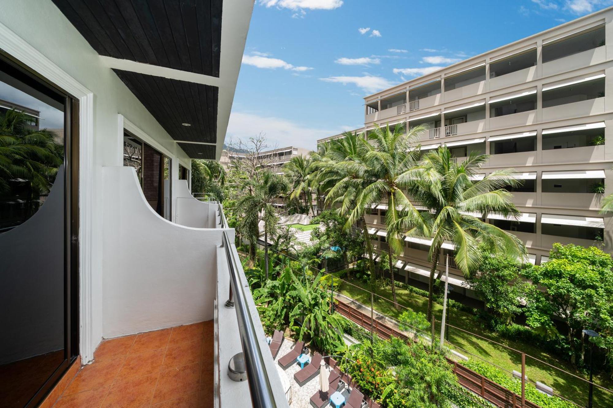 Hotel & 3*