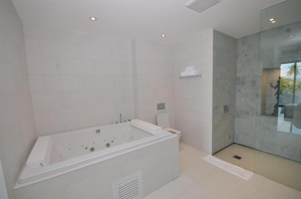 Resort Sansuri Surin Beach (Phuket)