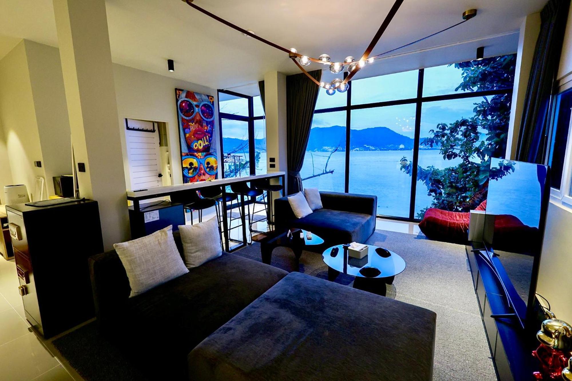 Tri Trang Beachfront With Stunning Views